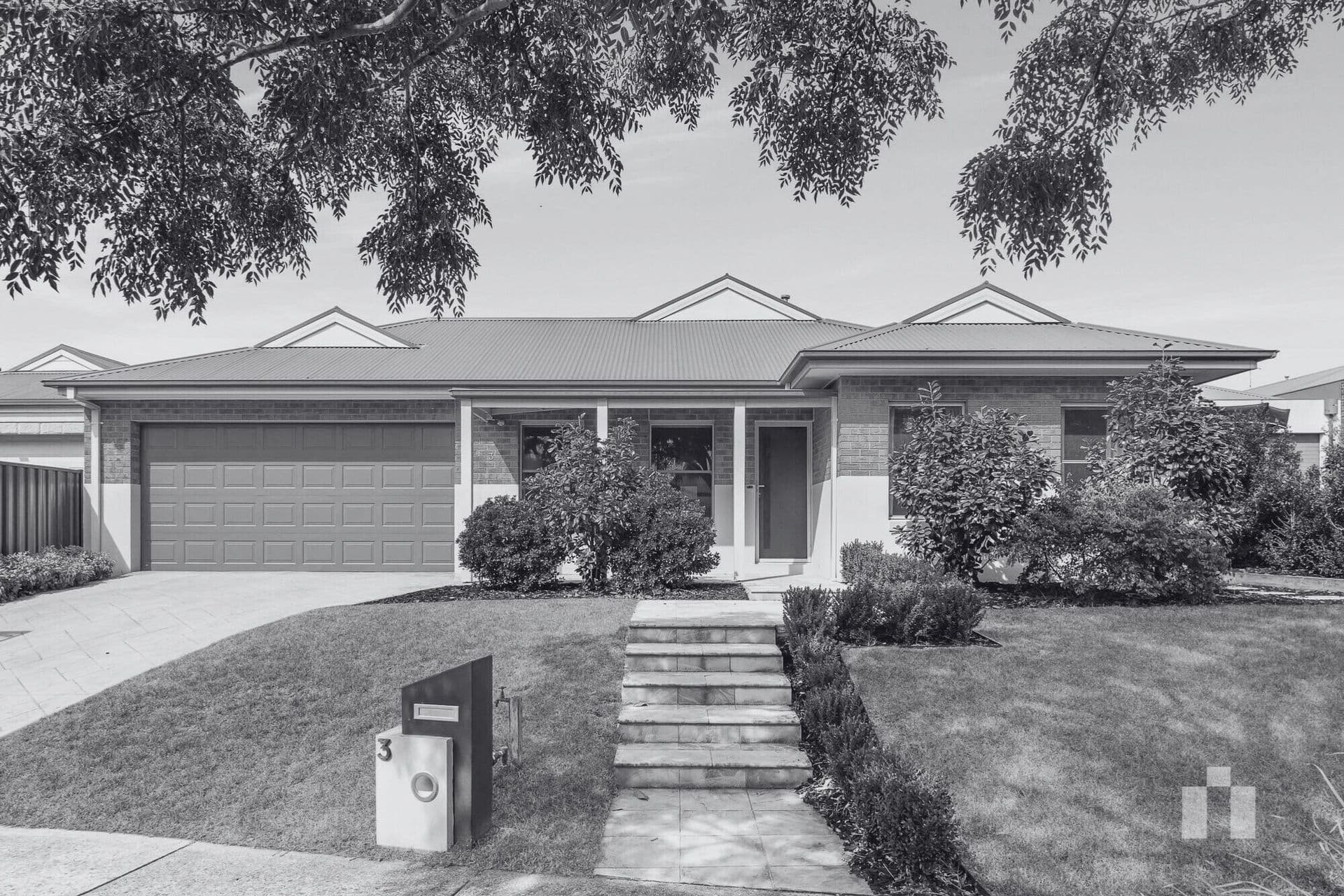 3 Shorthorn Crescent, Doreen - Image 1