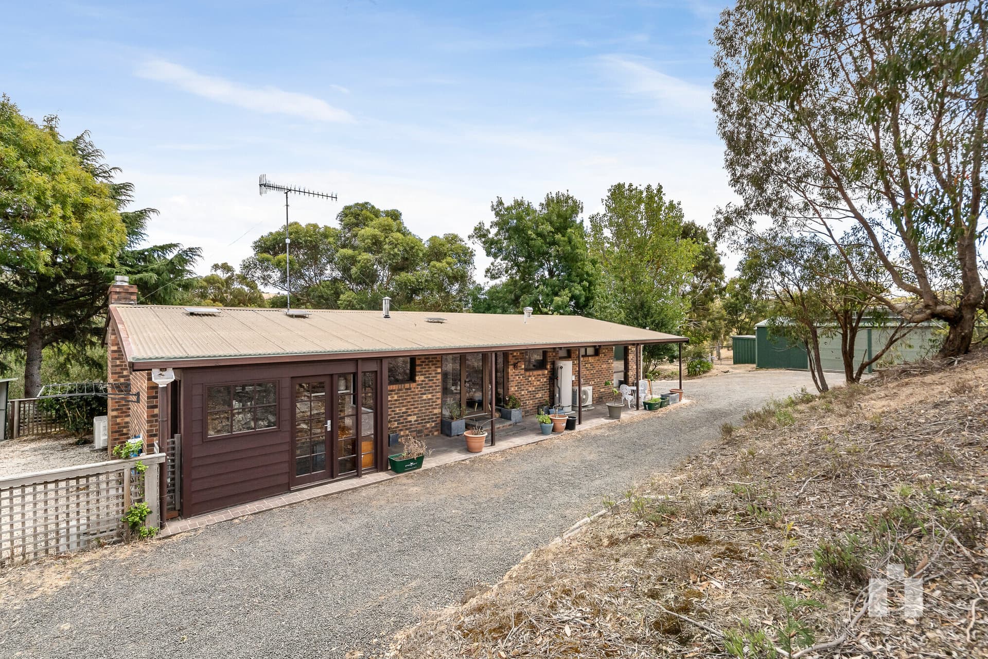 355 Reedy Creek Road, Reedy Creek - Thumbnail 2