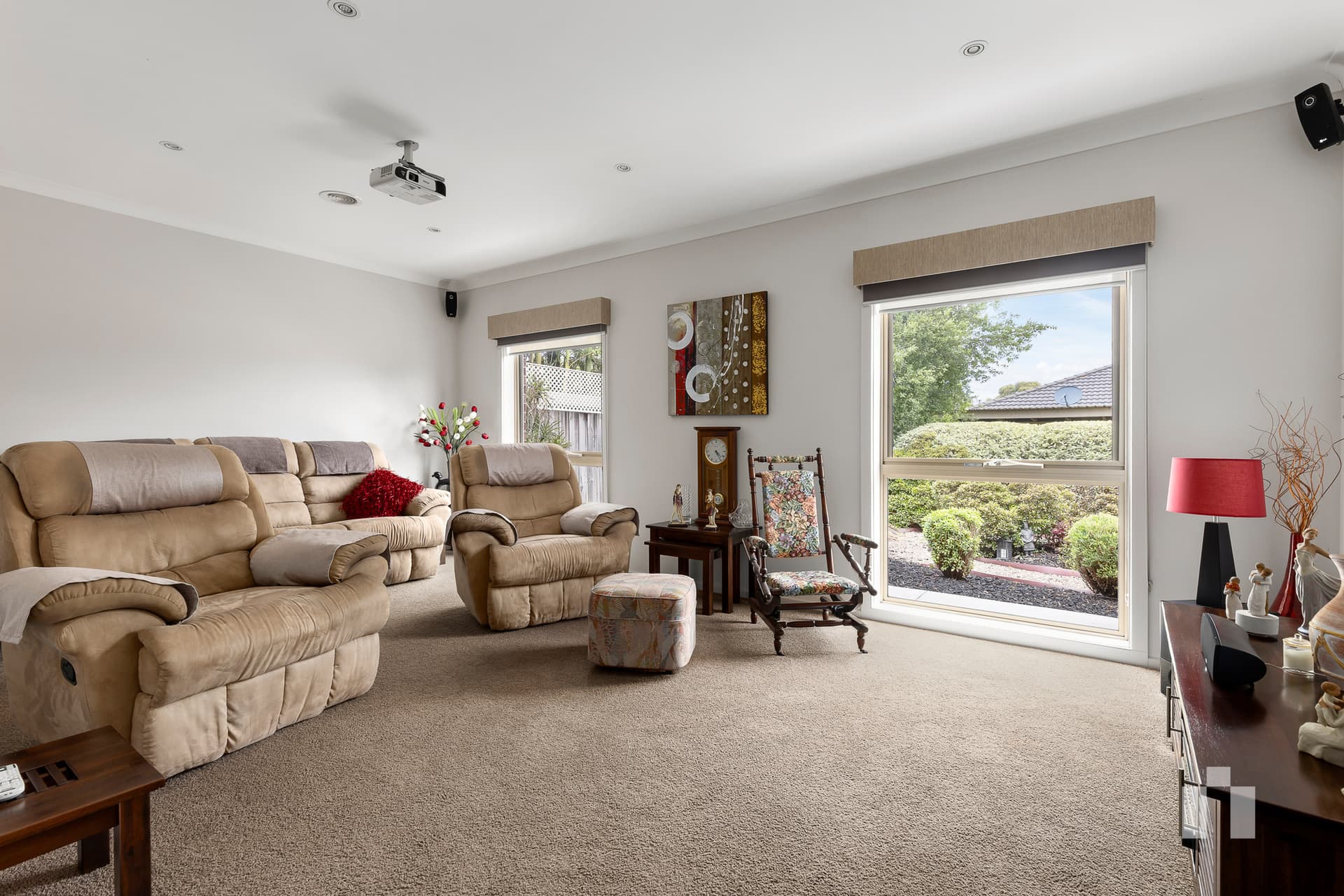 22 Counthan Terrace, Doreen - Thumbnail 7