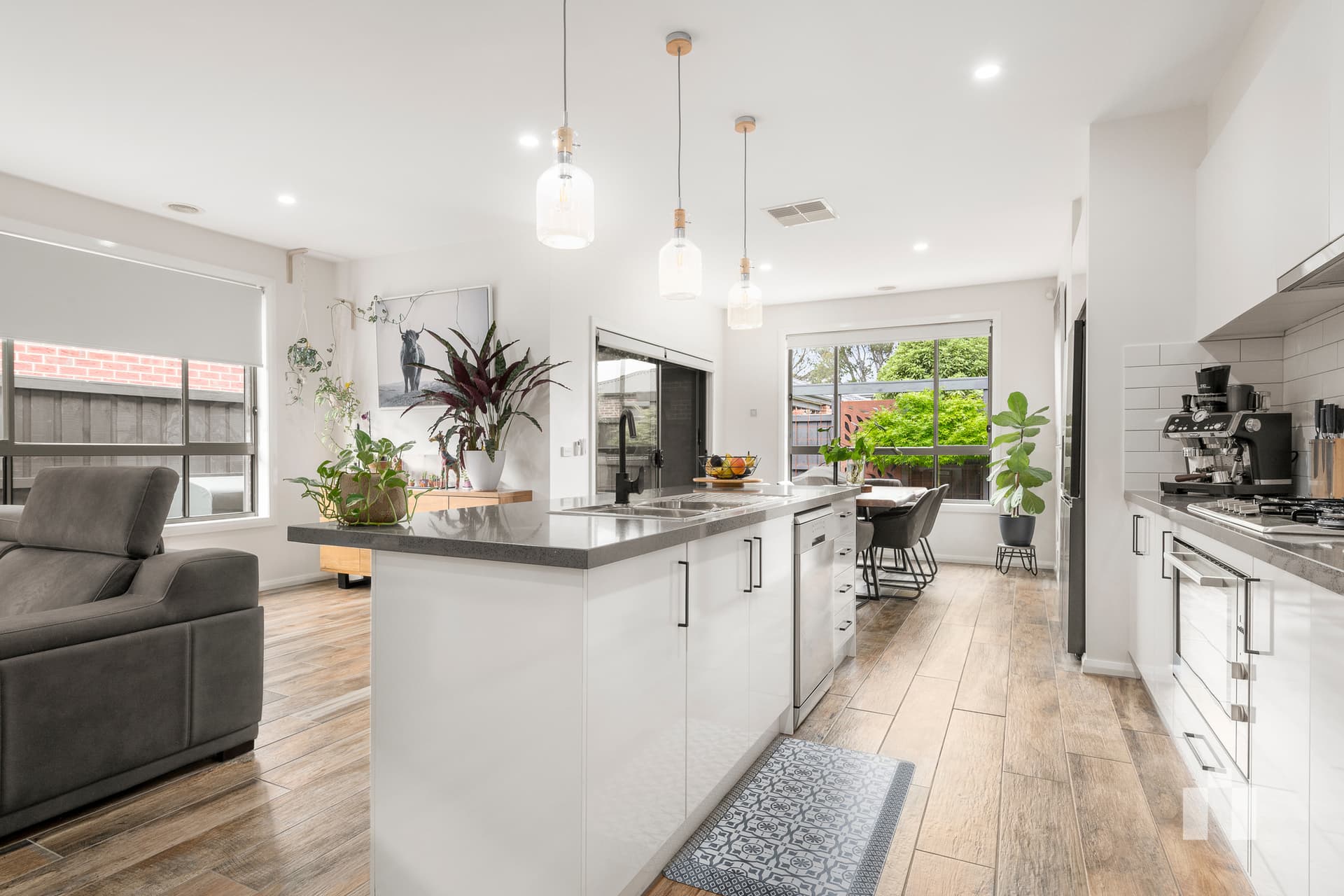 42 Buckley Street, Doreen - Thumbnail 3