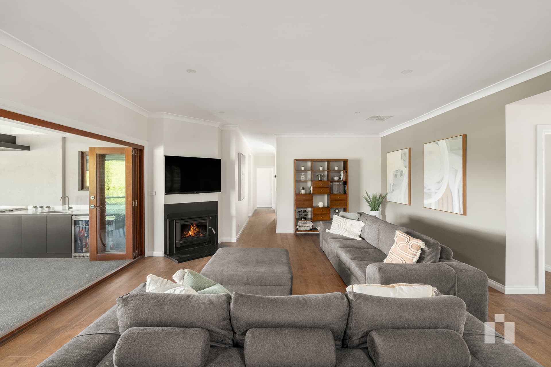 25-27 Laurimar Hill Drive, Doreen - Thumbnail 6