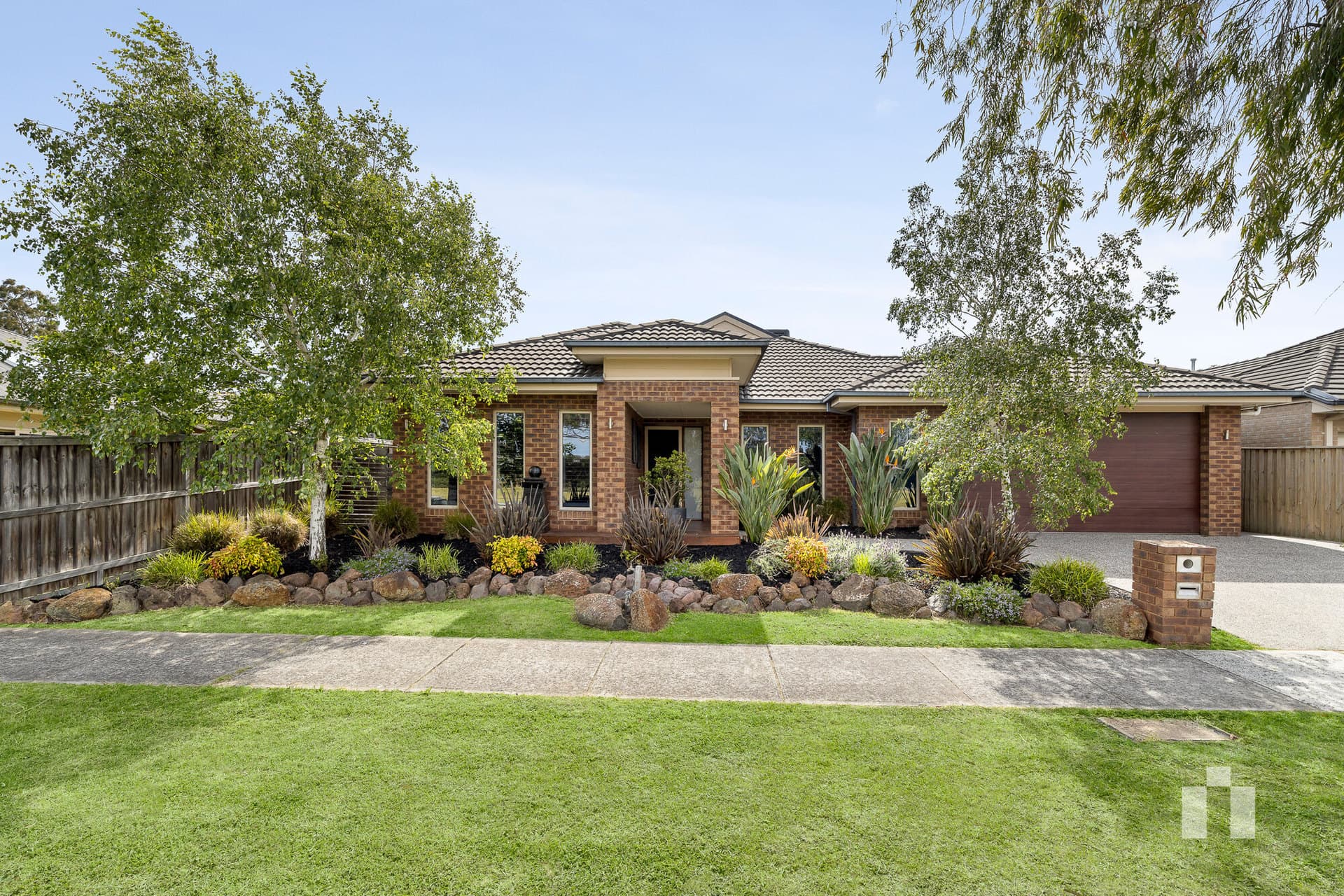 4 Mandalong Crescent, Doreen - Thumbnail 2