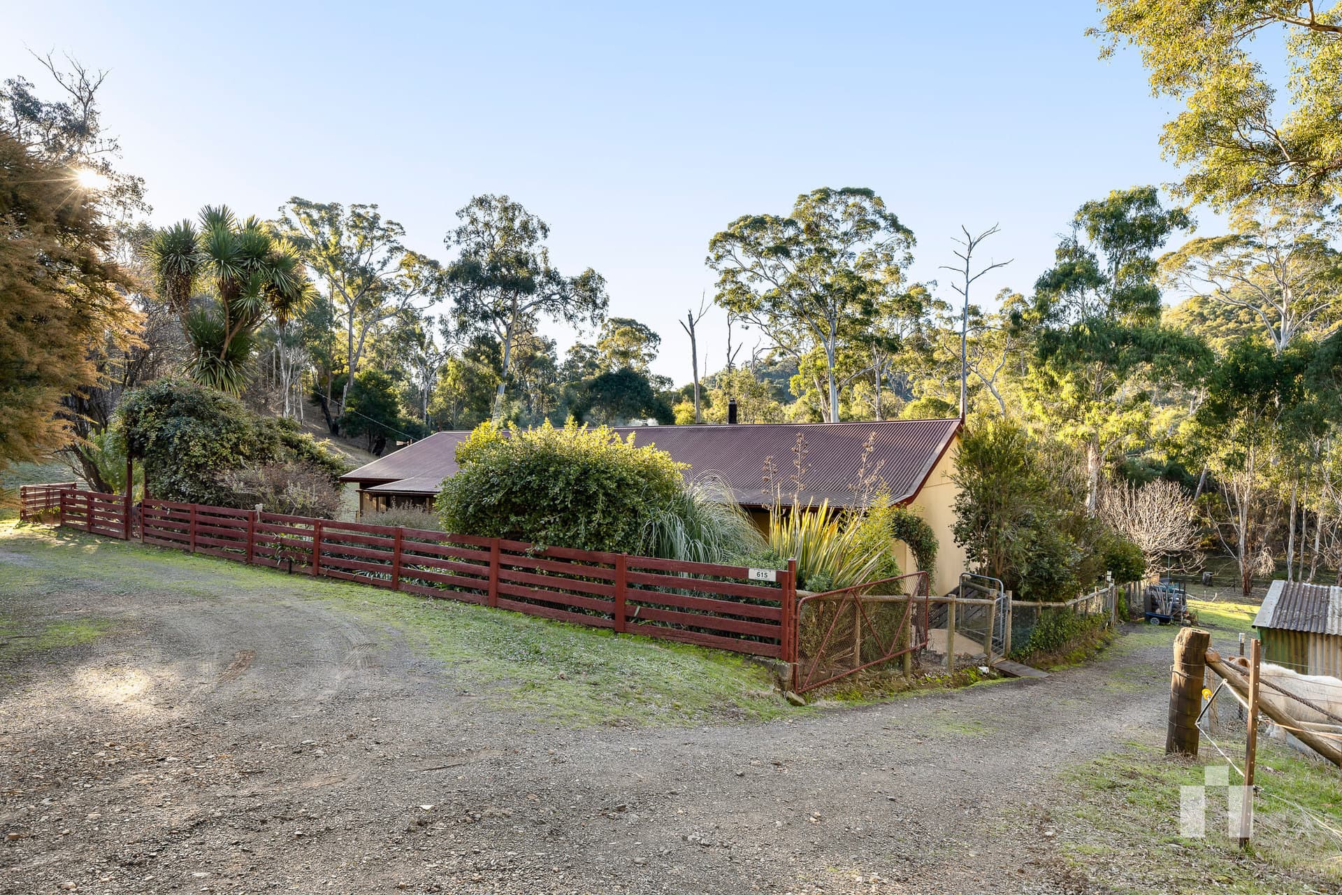 615 Reedy Creek Road, Reedy Creek - Image 1