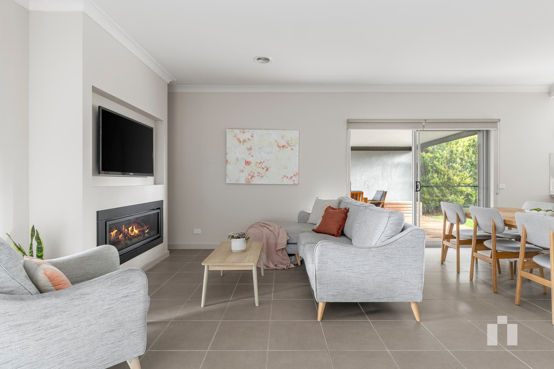 25 Shorthorn Crescent, Doreen - Thumbnail 8