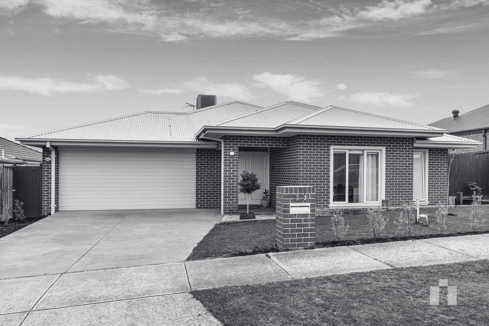 33 Bernard Street, Doreen - Image 1
