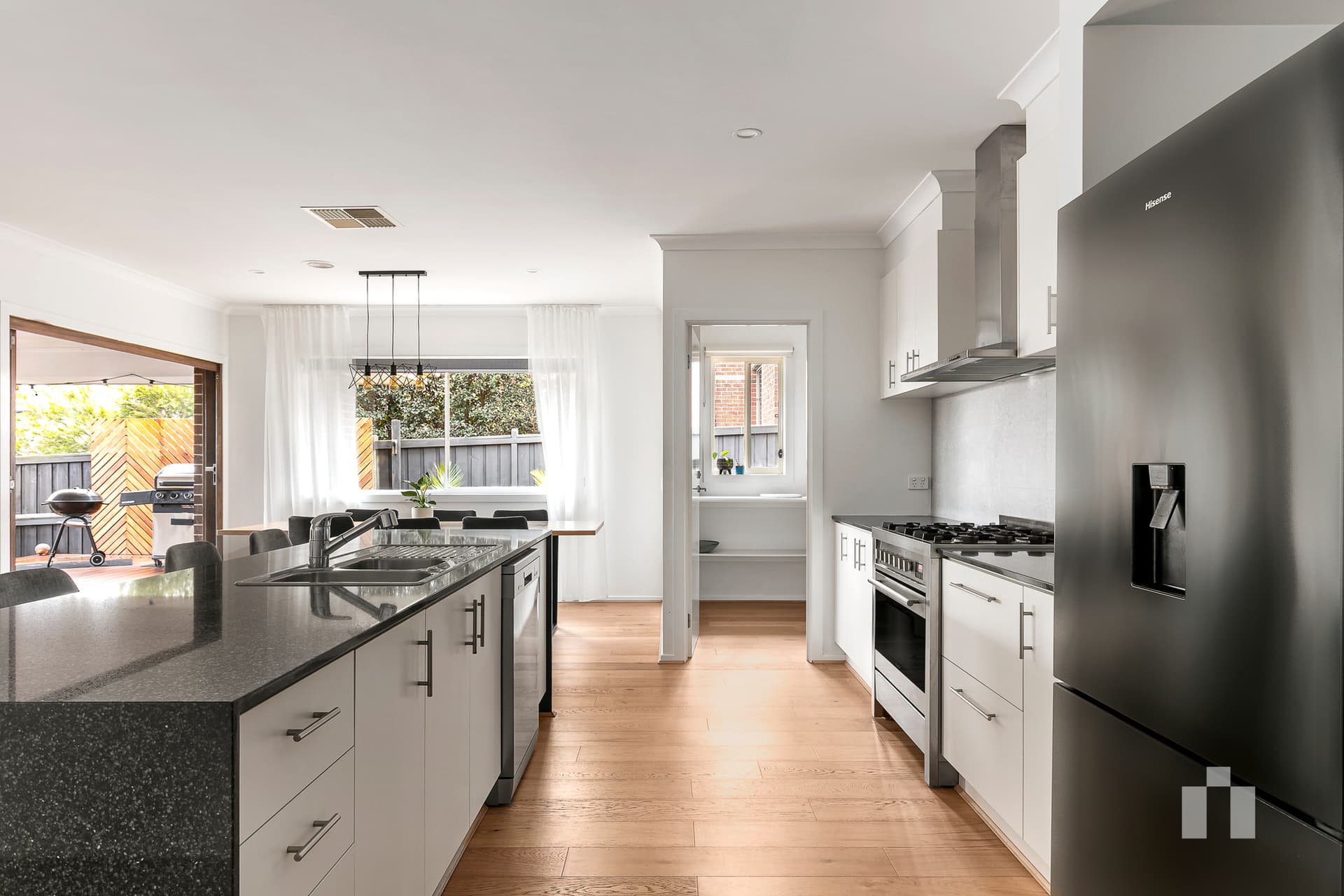 33 Bernard Street, Doreen - Thumbnail 5