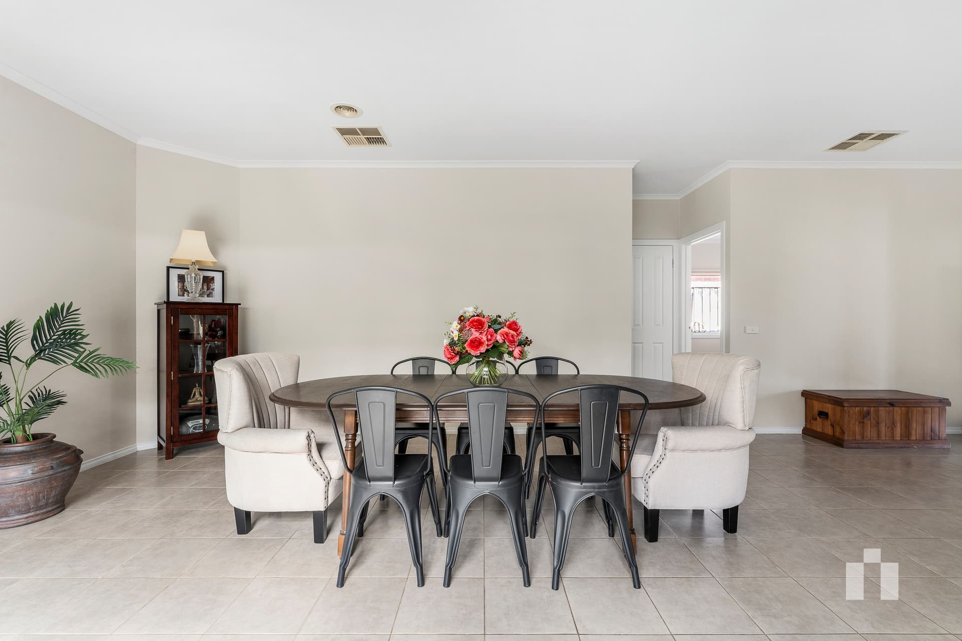 37 Red Angus Crescent, Doreen - Thumbnail 6