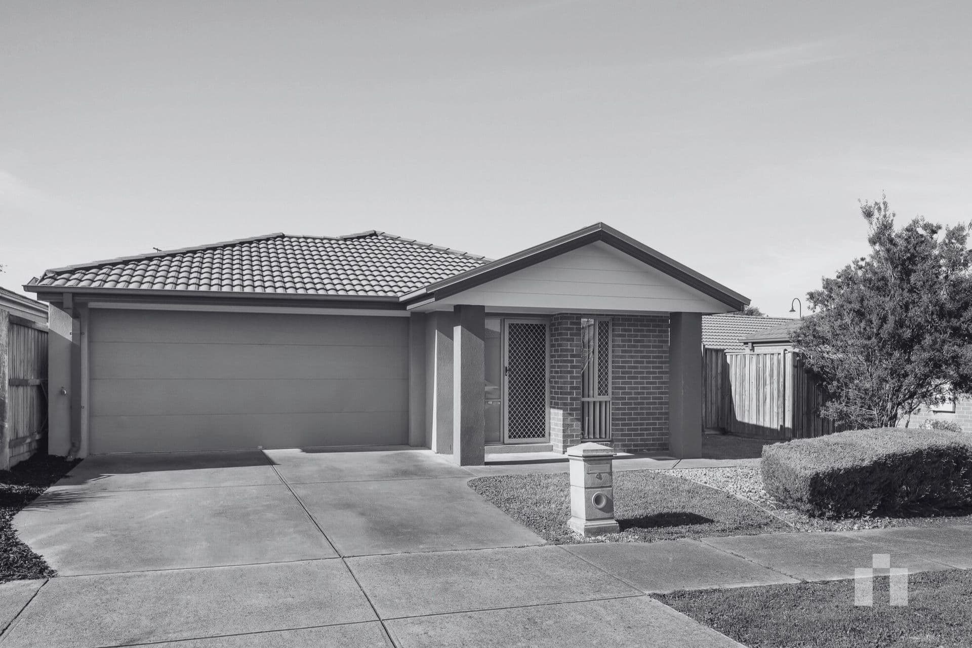 4 Holding Way, Doreen - Image 1