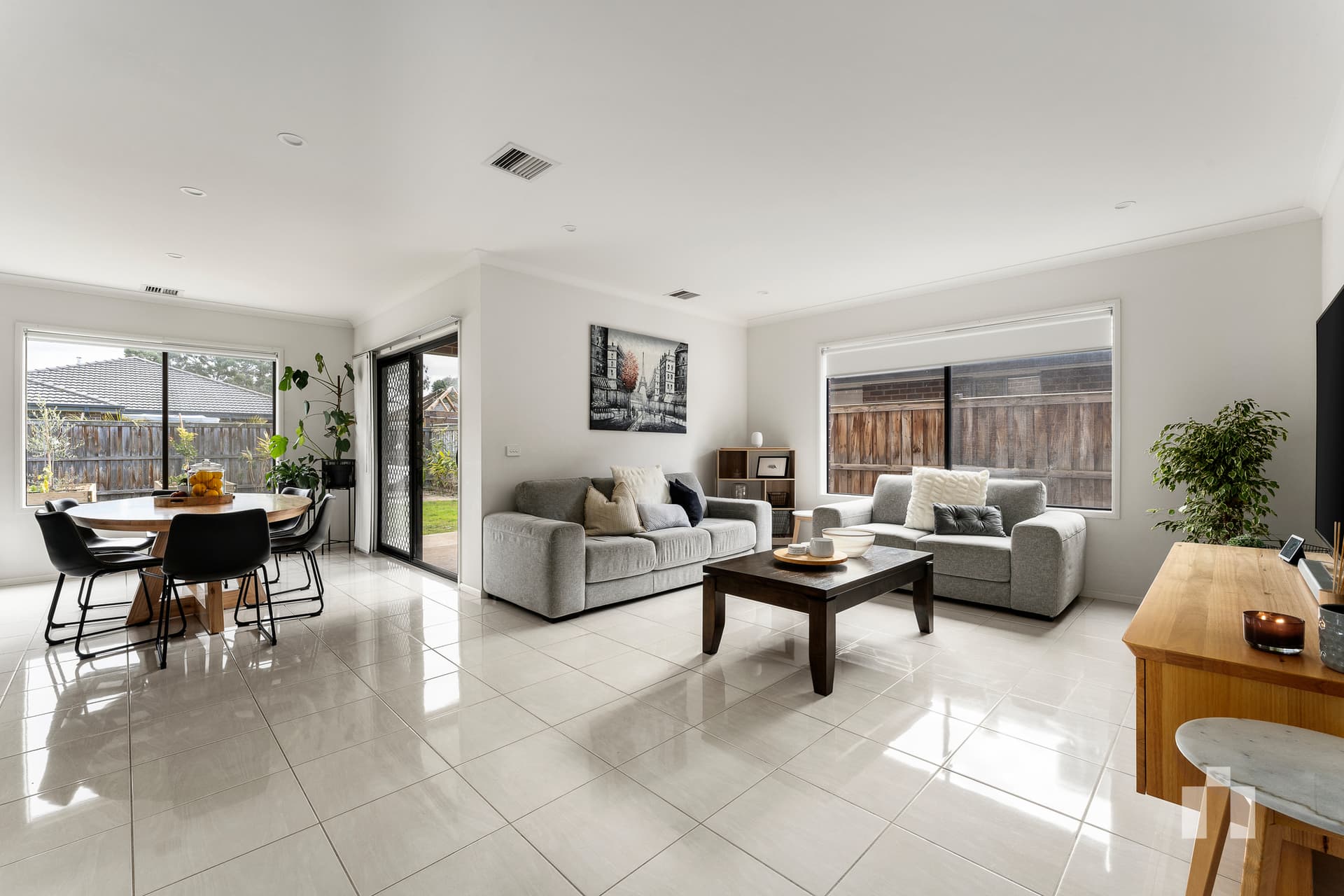 27 Waterway Boulevard, Doreen - Thumbnail 6