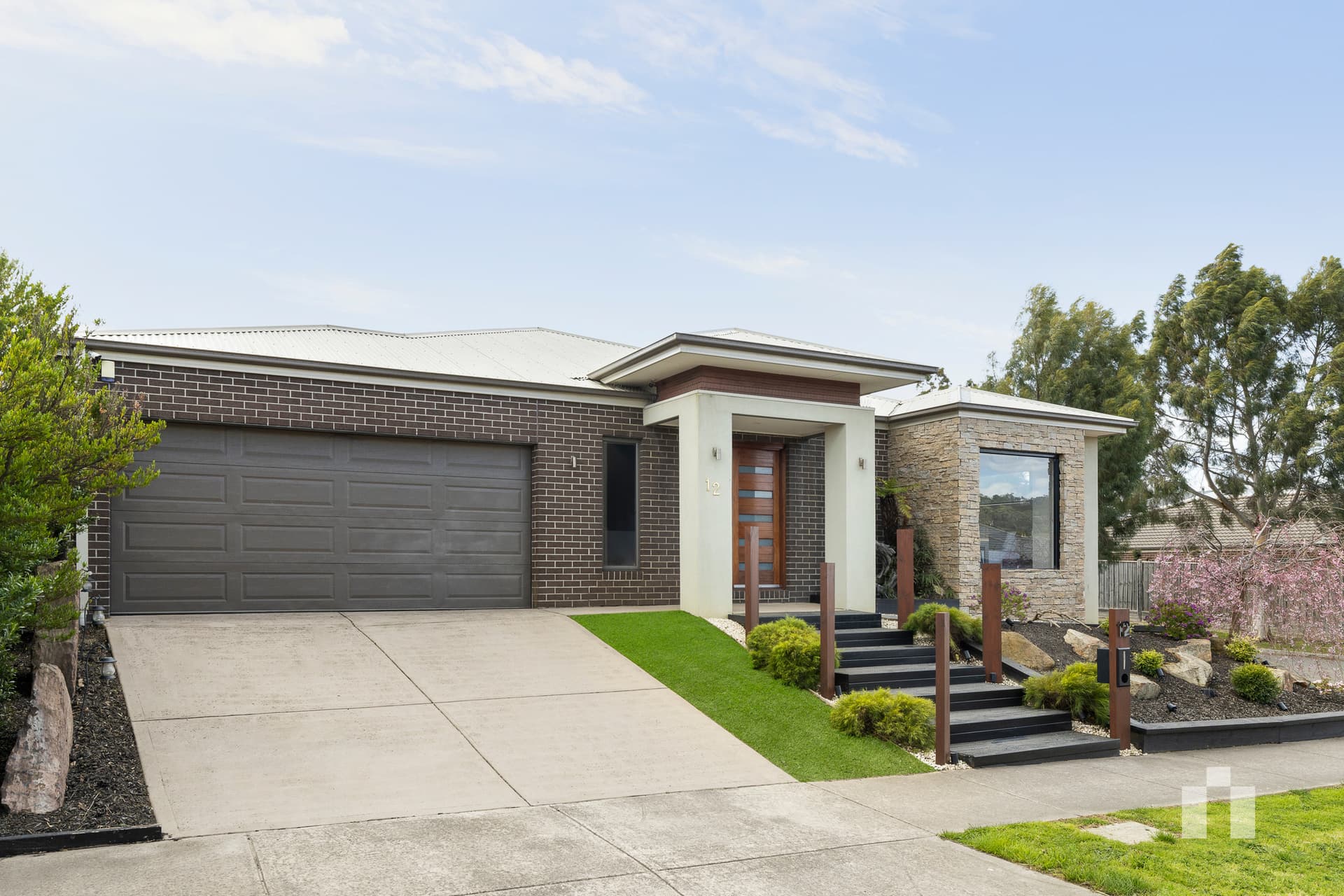 12 Silverwood Drive, Mernda - Thumbnail 2