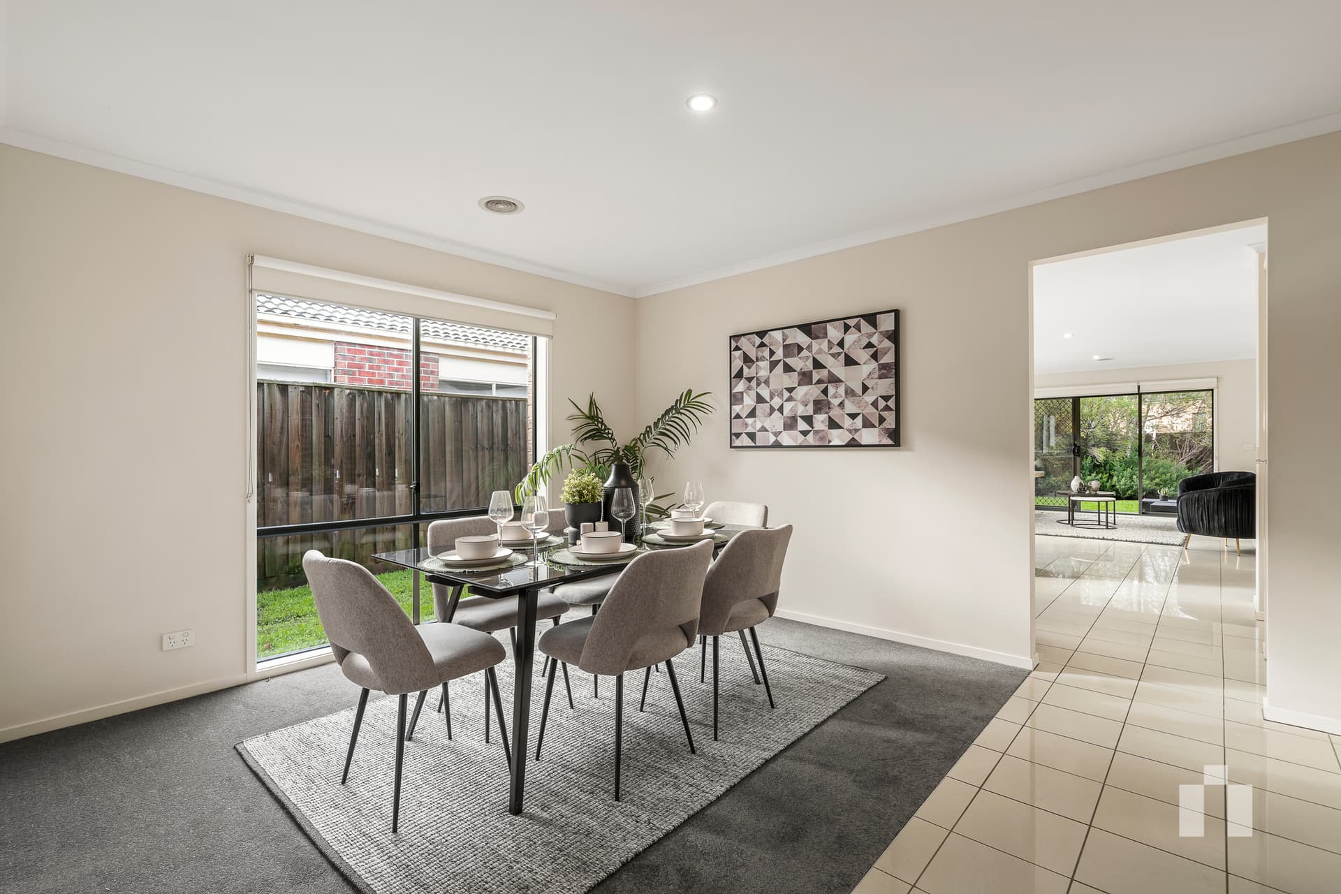 4 Dobson Avenue, South Morang - Thumbnail 5