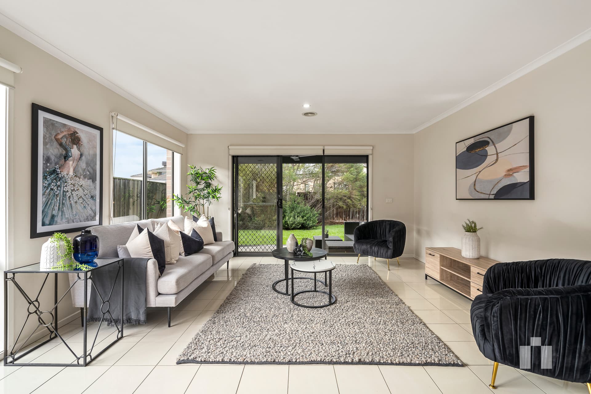 4 Dobson Avenue, South Morang - Thumbnail 6