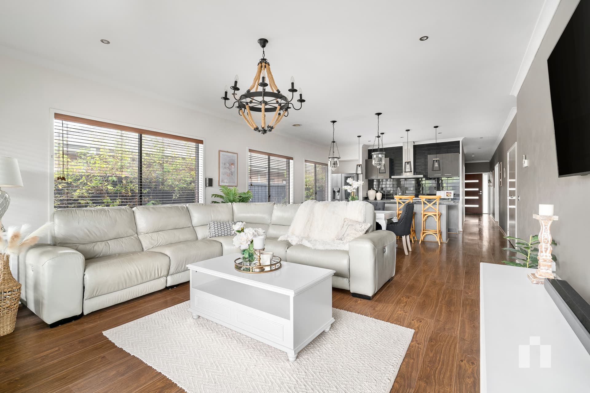 19 Bronte Crescent, Doreen - Thumbnail 7