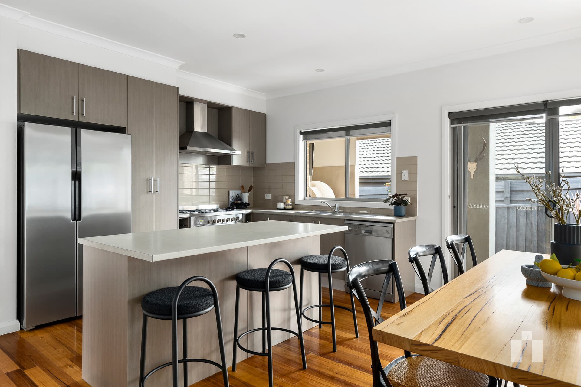 217 Painted Hills Road, Doreen - Thumbnail 3