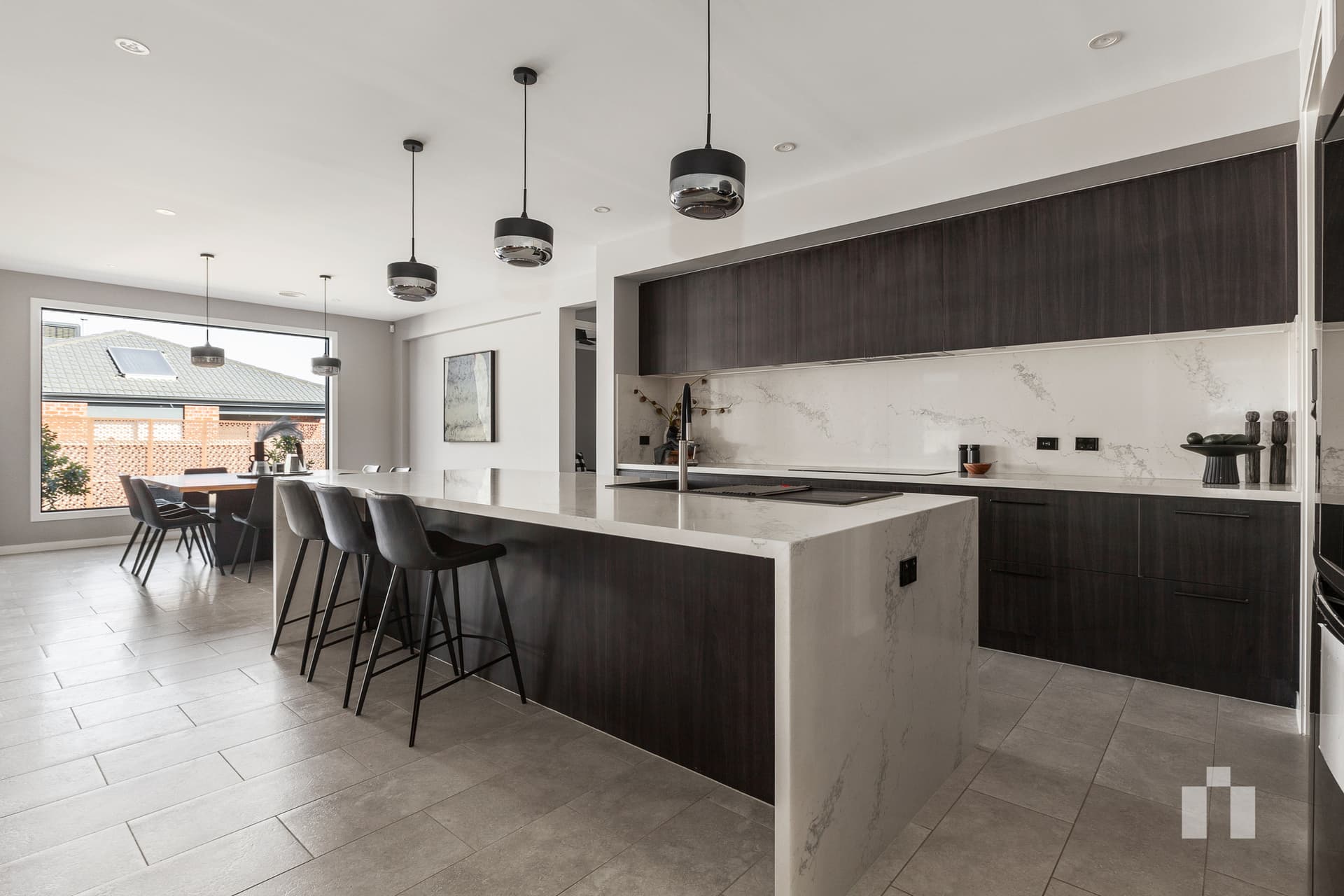 255 Mandalay Circuit, Beveridge - Thumbnail 7