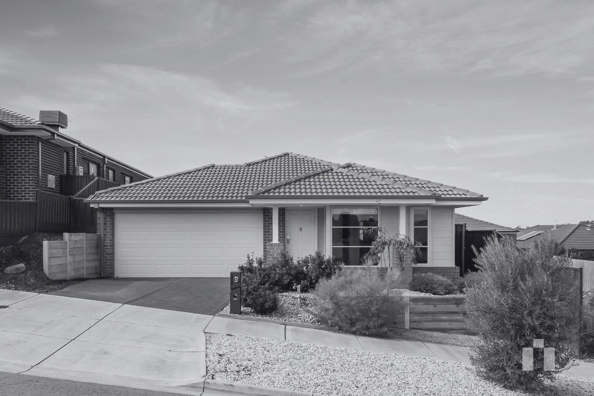 9 Lowe Drive, Doreen - Image 1