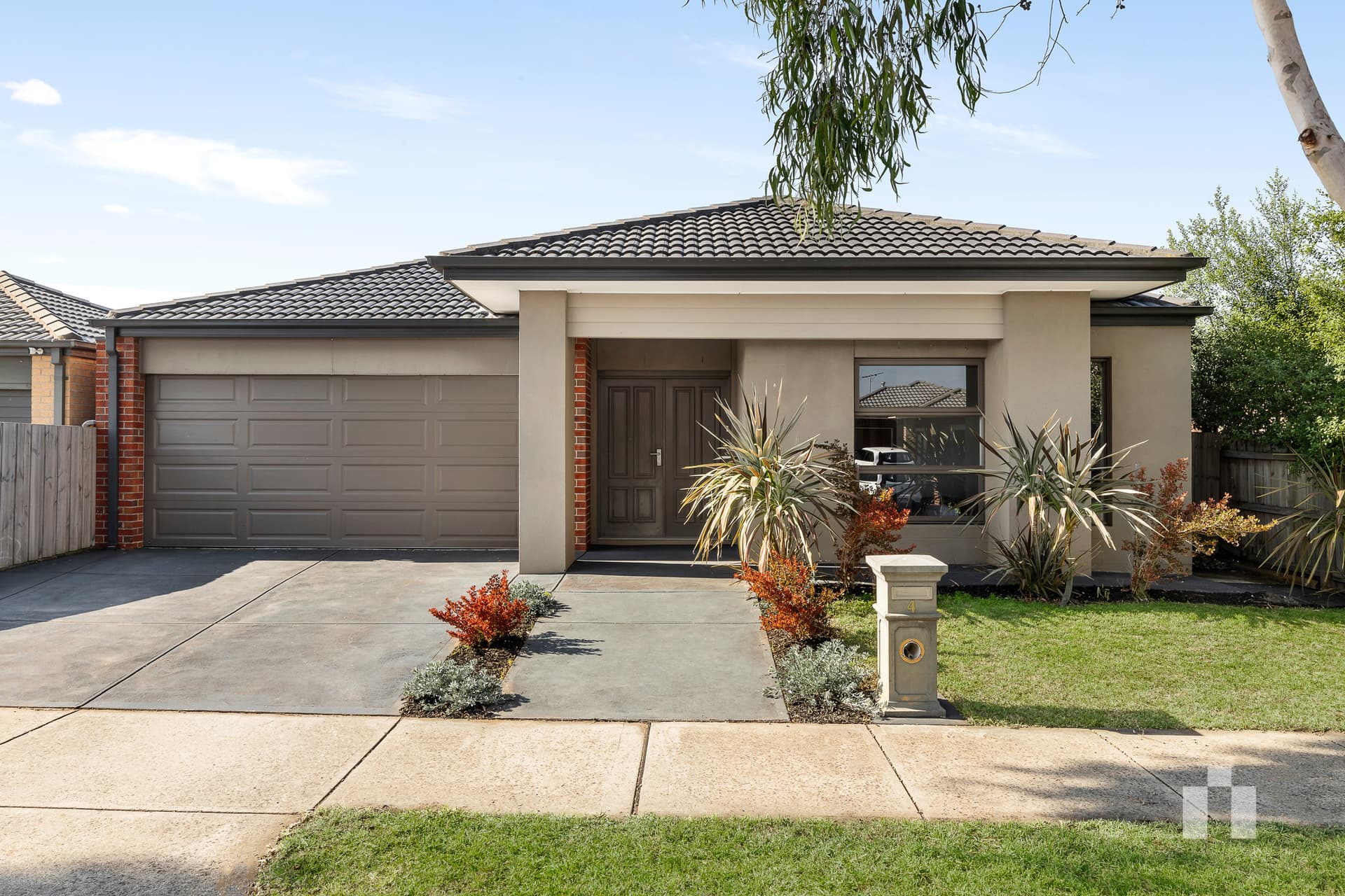 4 Persimmon Way, Doreen - Thumbnail 2