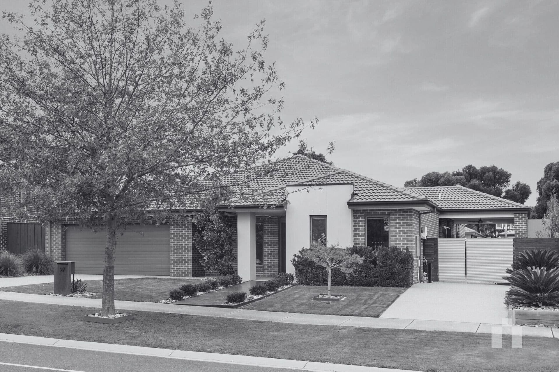 27 Mandalay Circuit, Beveridge - Image 1
