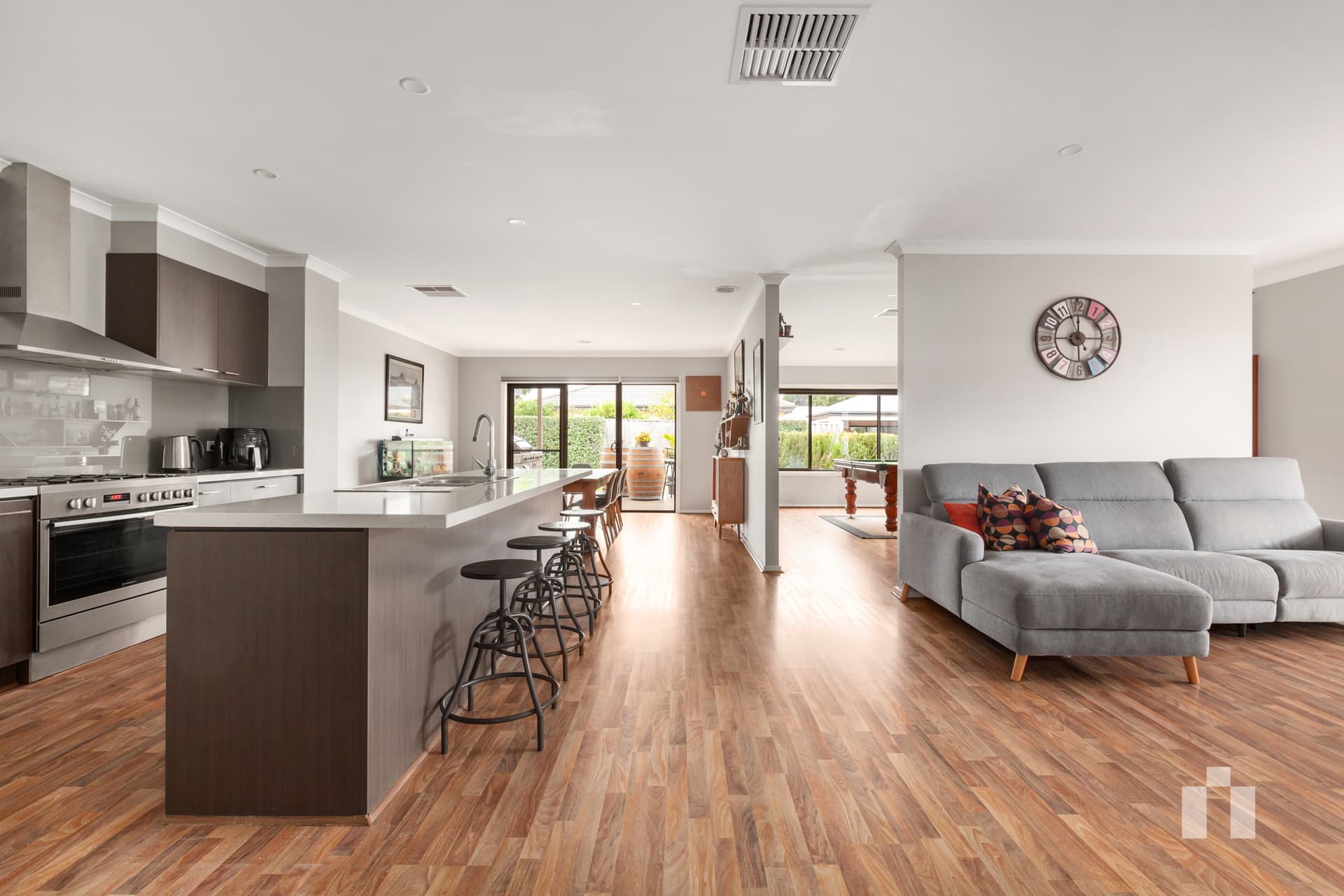27 Mandalay Circuit, Beveridge - Thumbnail 4