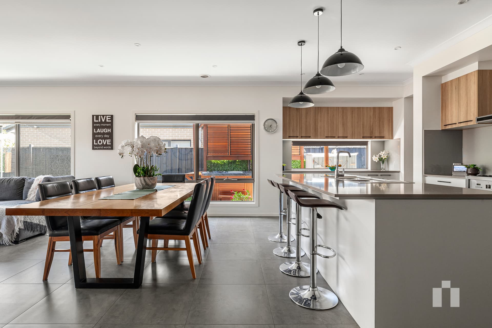 8 Divagate Avenue, Doreen - Thumbnail 6