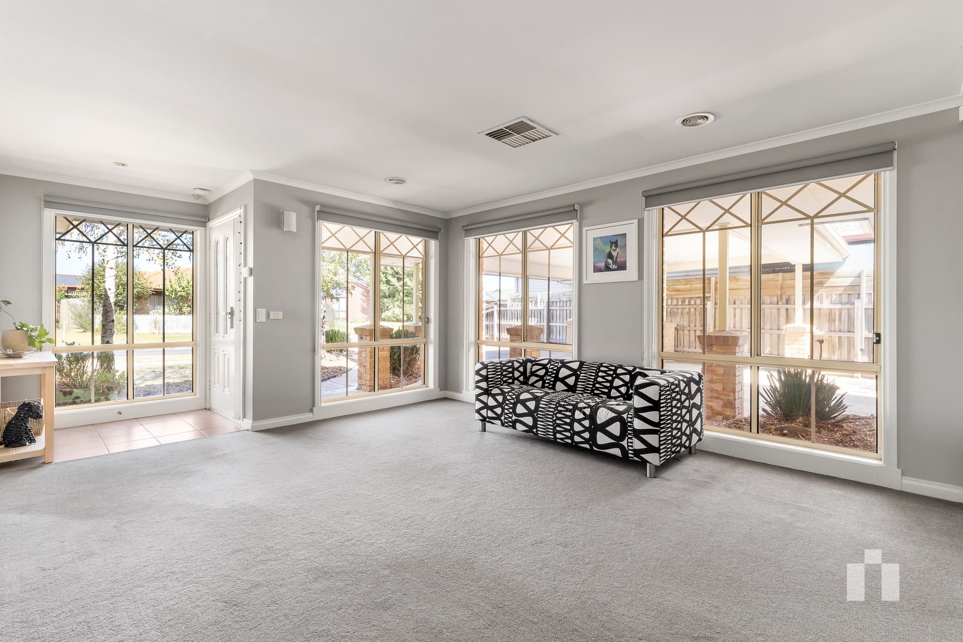 45 John Ryan Drive, South Morang - Thumbnail 3