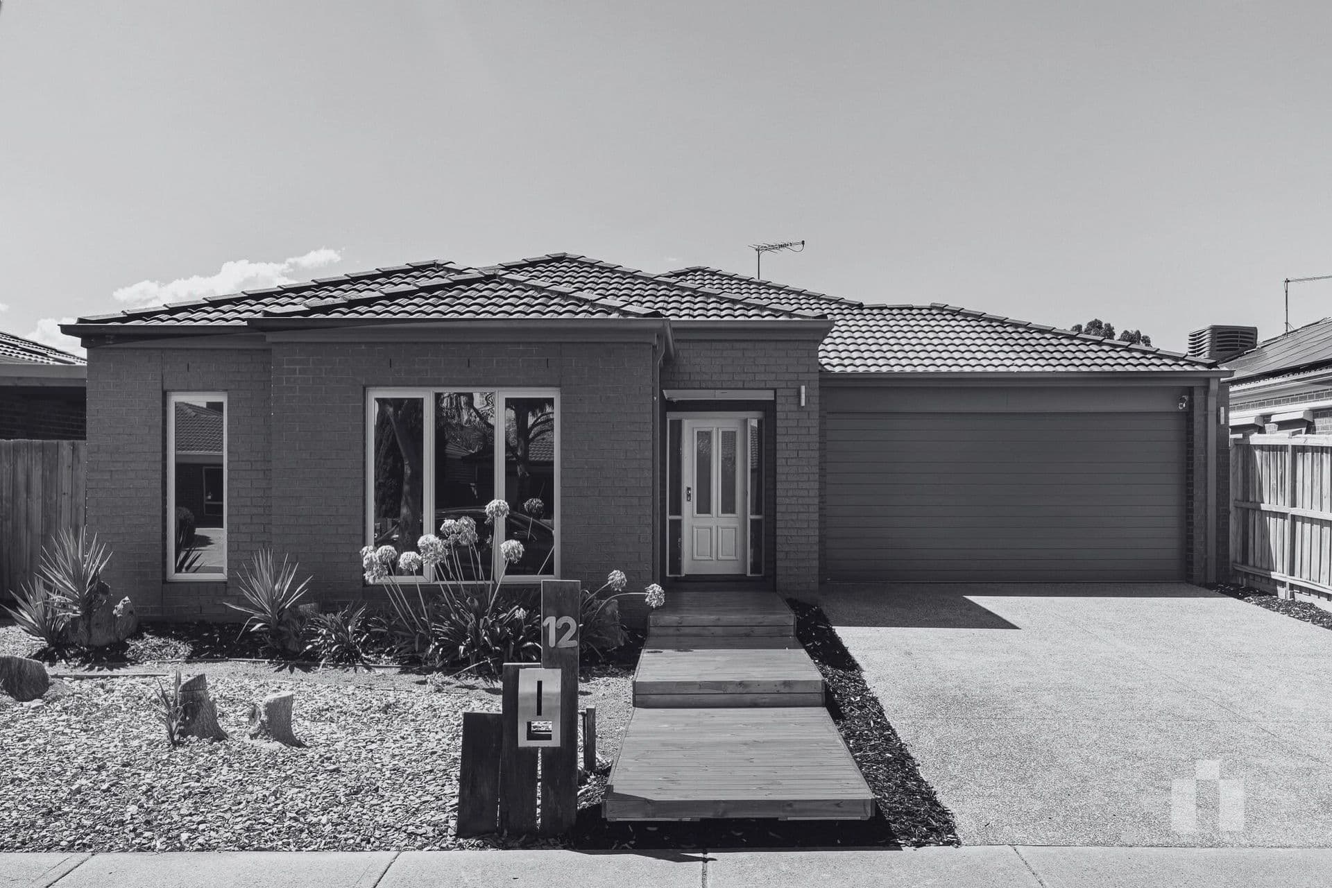 12 Abbotswood Road, Doreen - Image 1