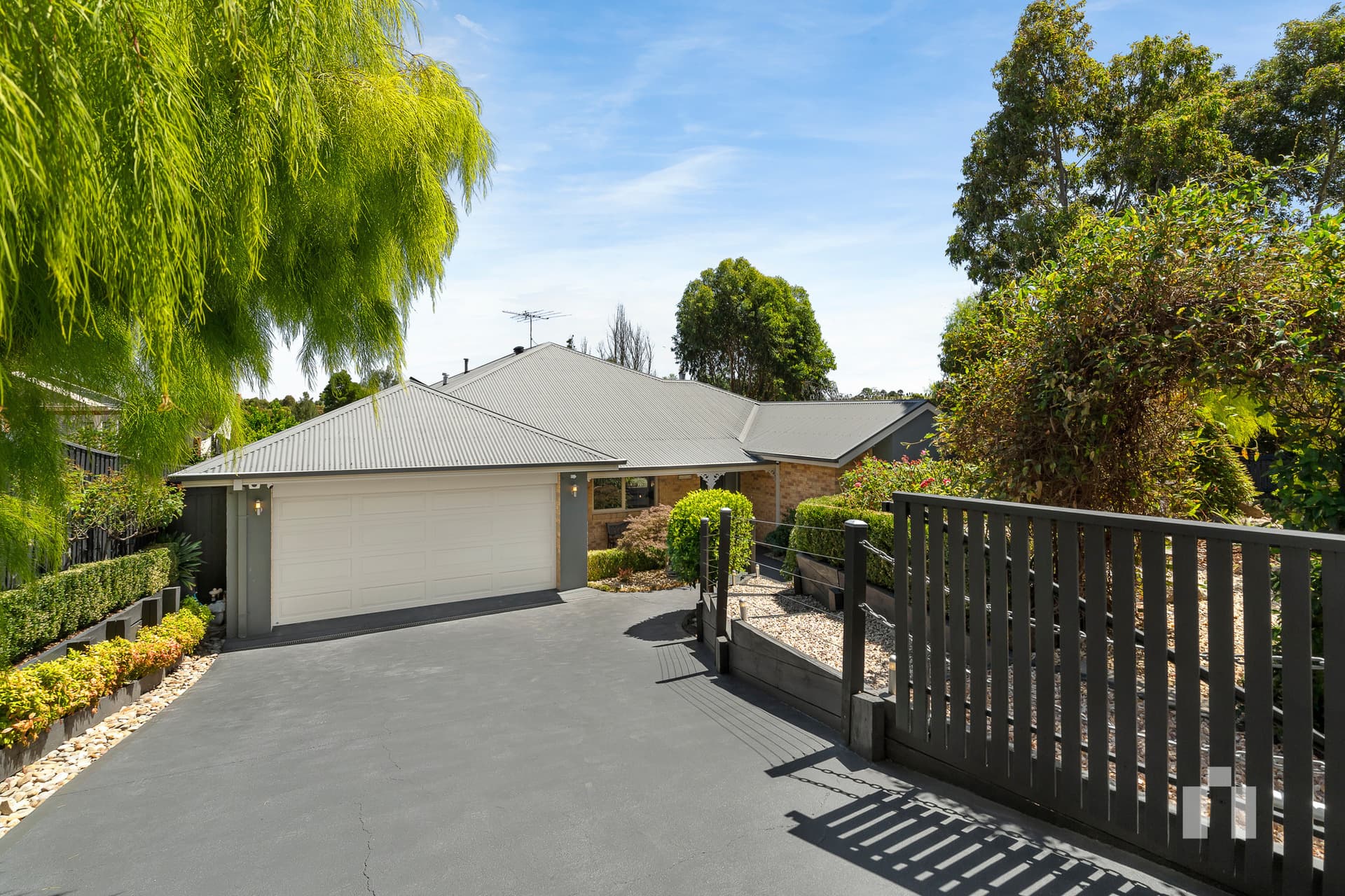 93 Brookwood Avenue, Doreen - Thumbnail 2