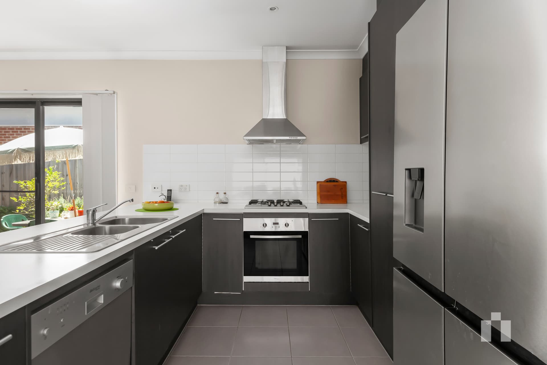 21 Belmont Rise, Doreen - Thumbnail 3