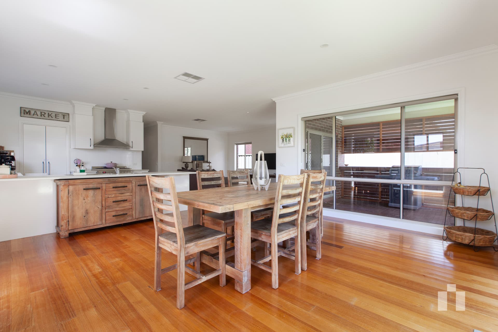 2 Dargo Crescent, Doreen - Thumbnail 4