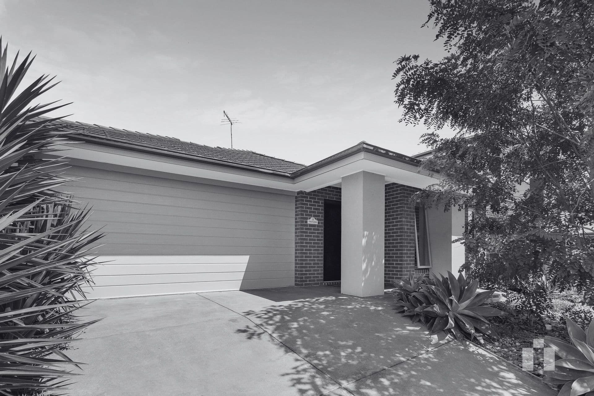 8 Emery Avenue, Doreen - Image 1