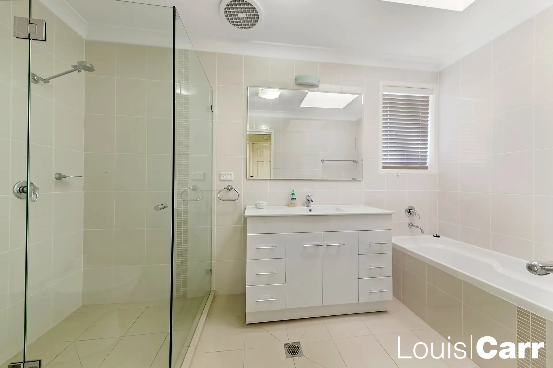 28 Somerset Way, Castle Hill NSW, Castle Hill - Thumbnail 6