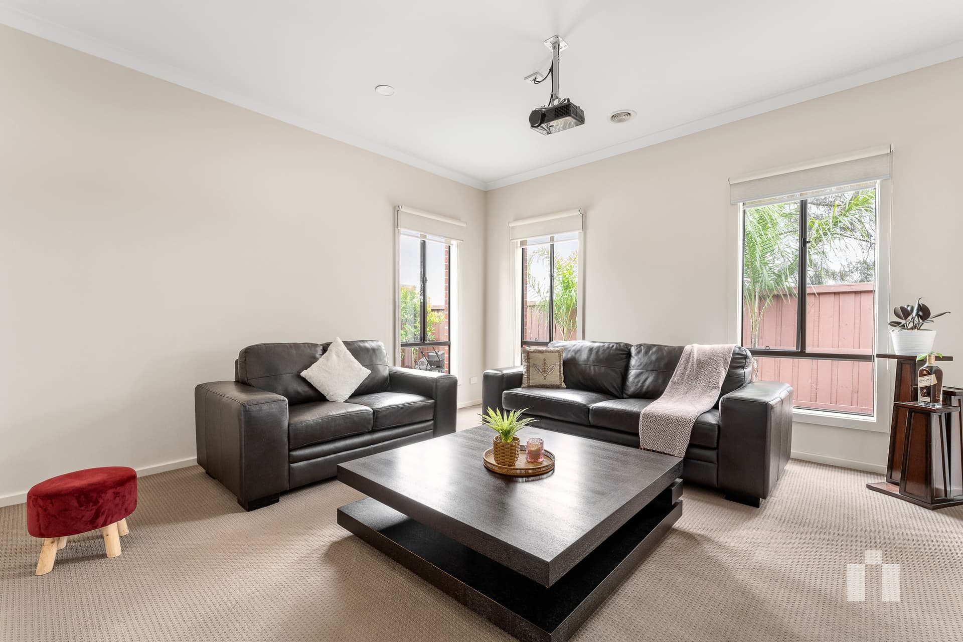 17 Jellis Avenue, South Morang - Thumbnail 7