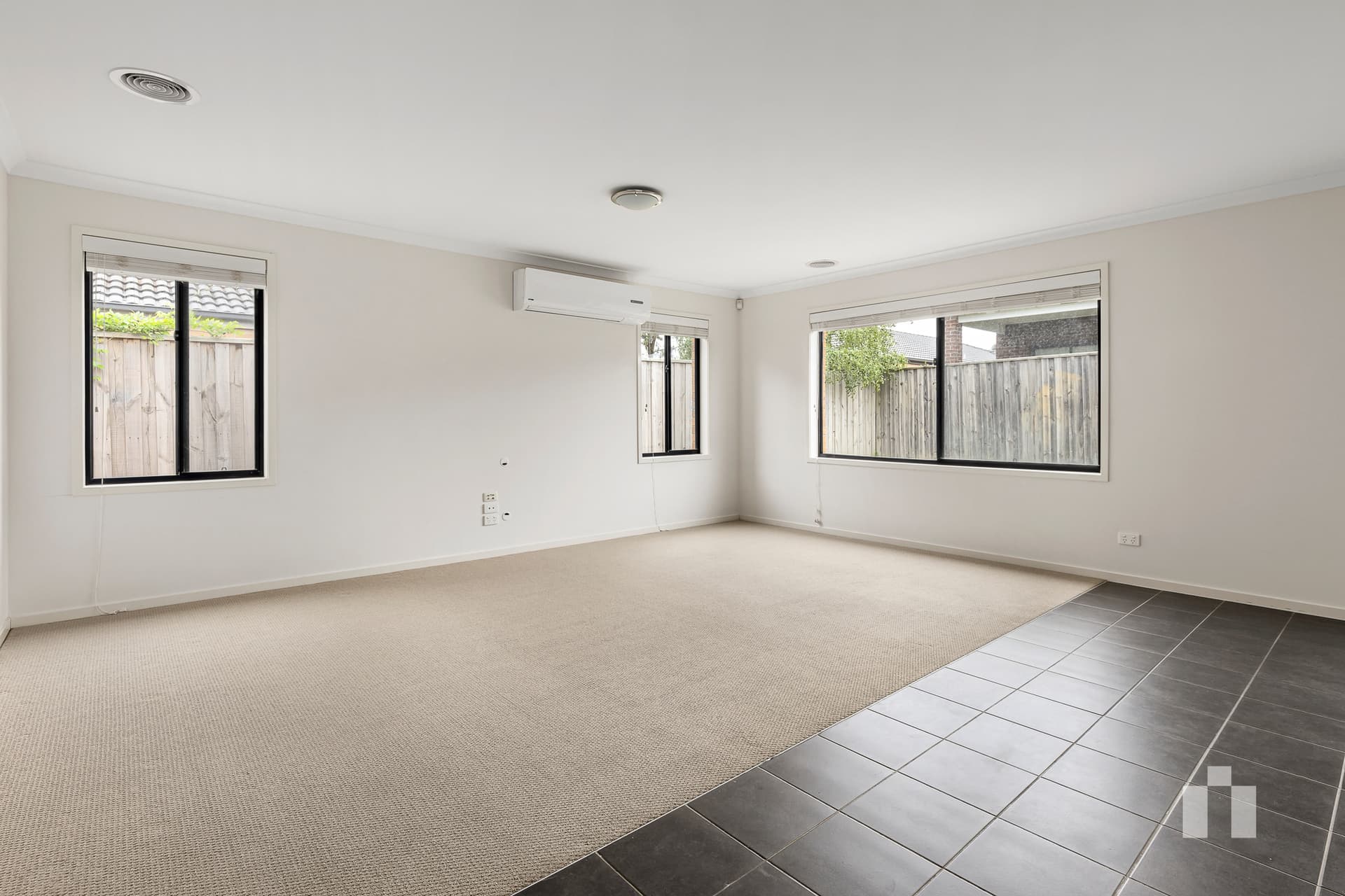 44 Lexington Avenue, Doreen - Thumbnail 4