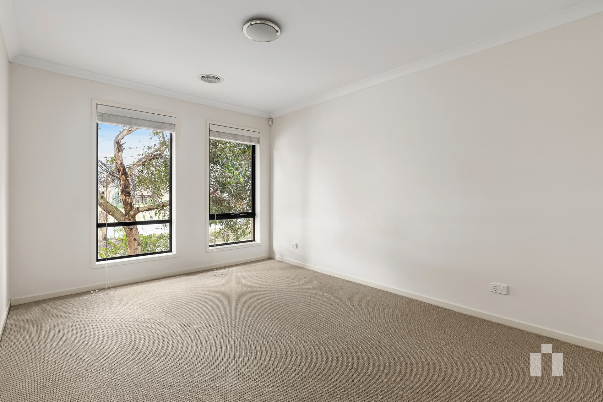 44 Lexington Avenue, Doreen - Thumbnail 6