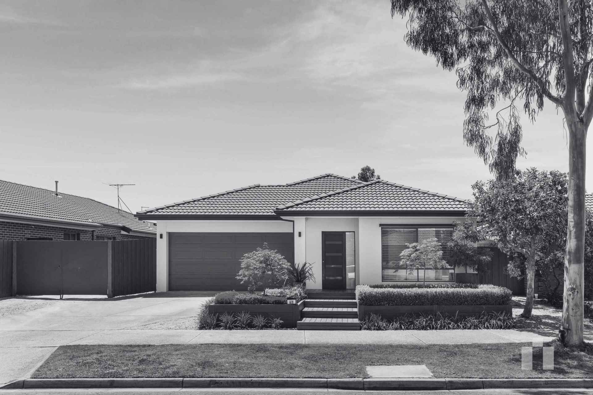 47 Resort Boulevard, Doreen - Image 1