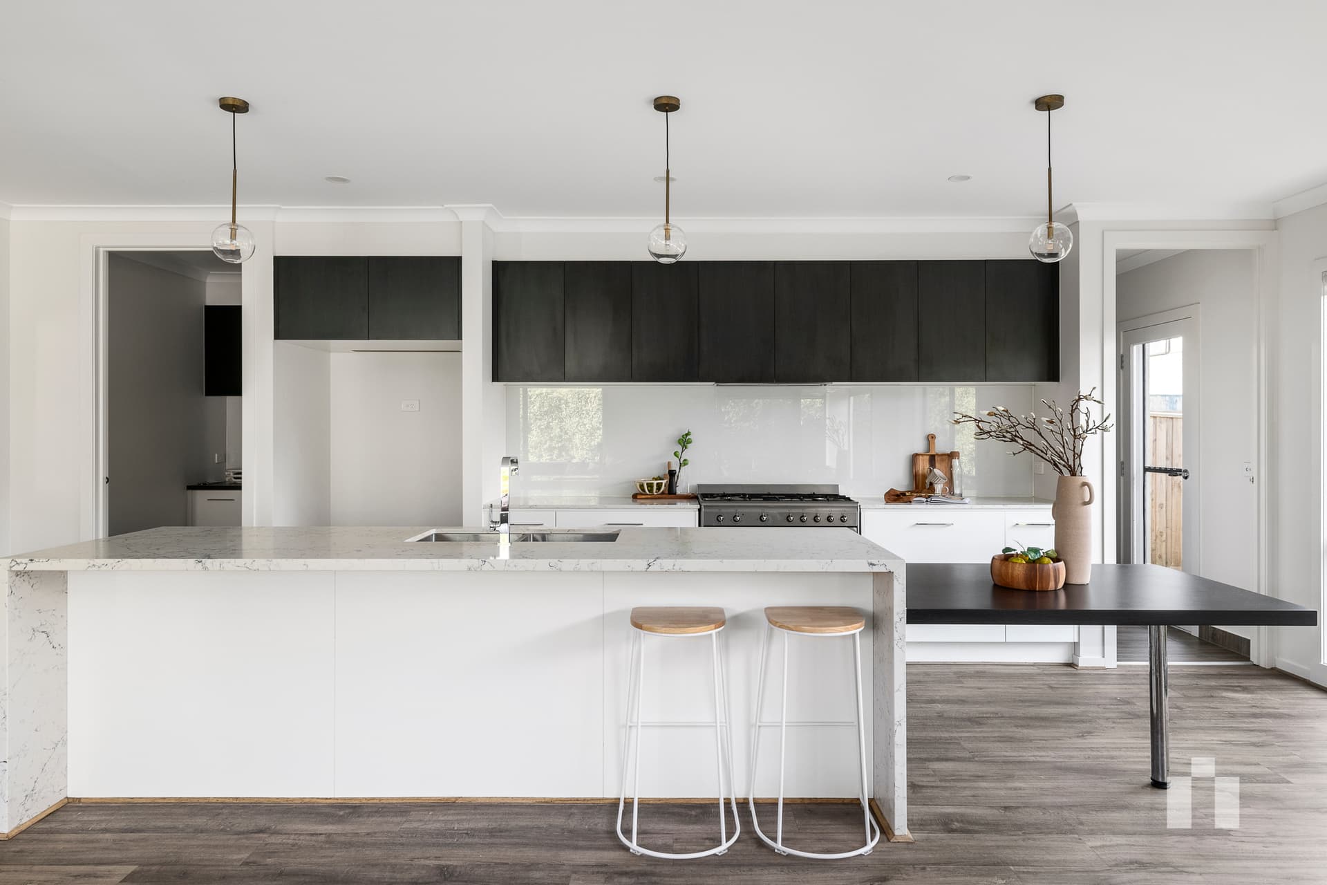 9 Holcombe Court, Doreen - Thumbnail 5
