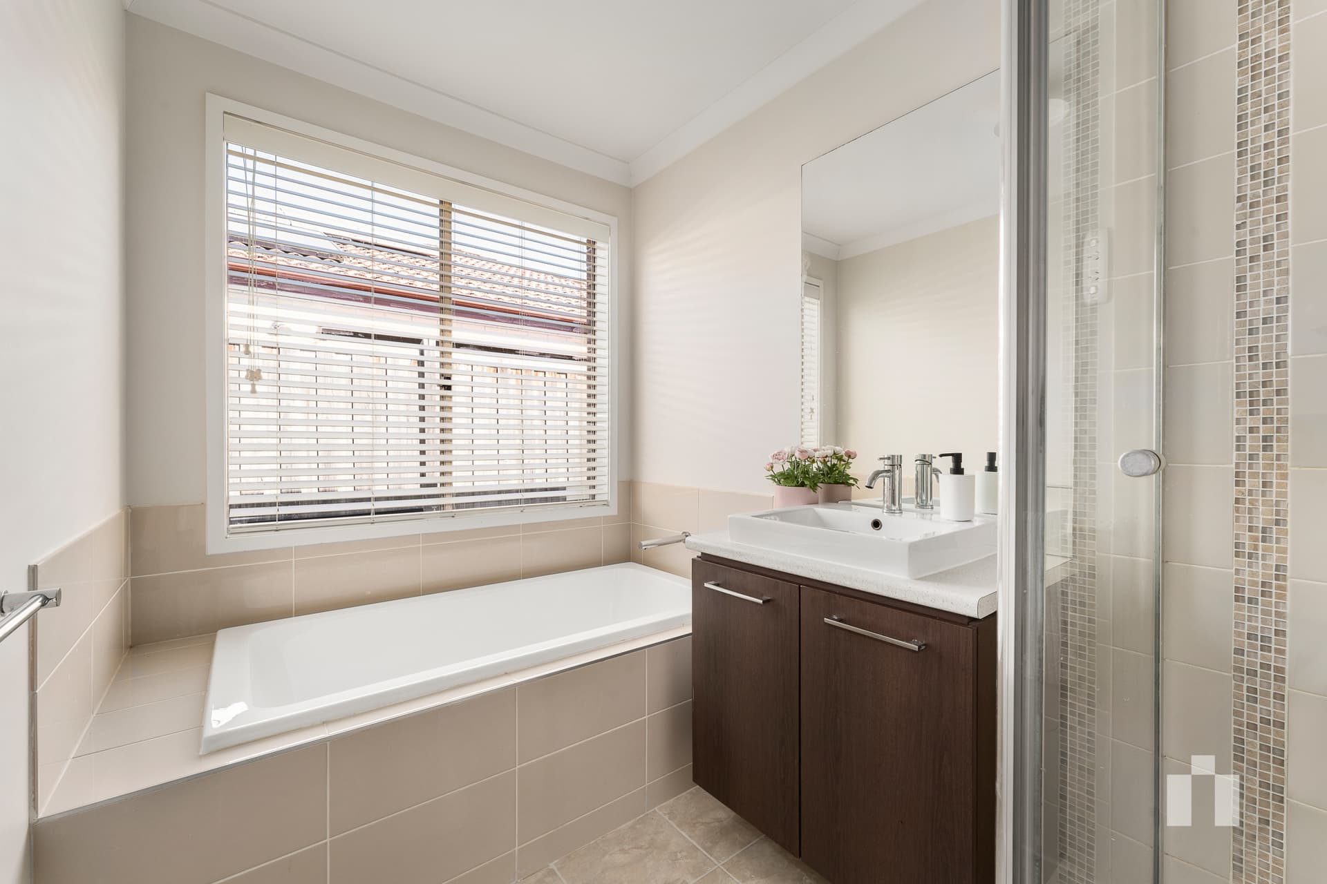 66 Towerhill Avenue, Doreen - Thumbnail 8