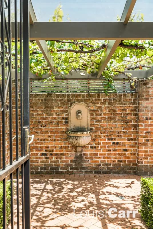16 Rosewood Place, Cherrybrook NSW, Cherrybrook - Thumbnail 2