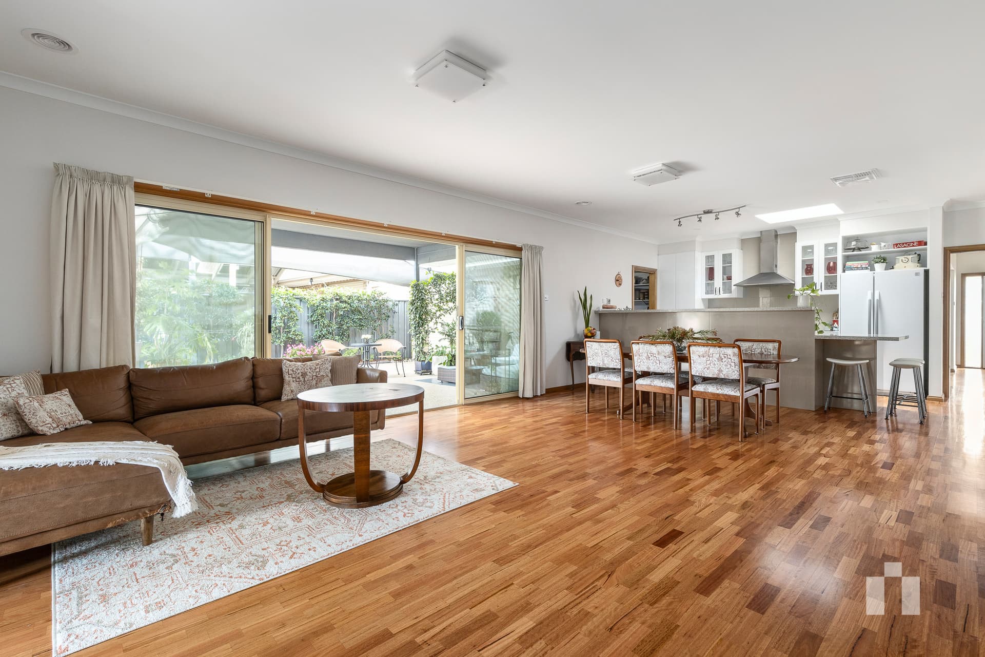 13 Langdon Drive, Mernda - Thumbnail 7