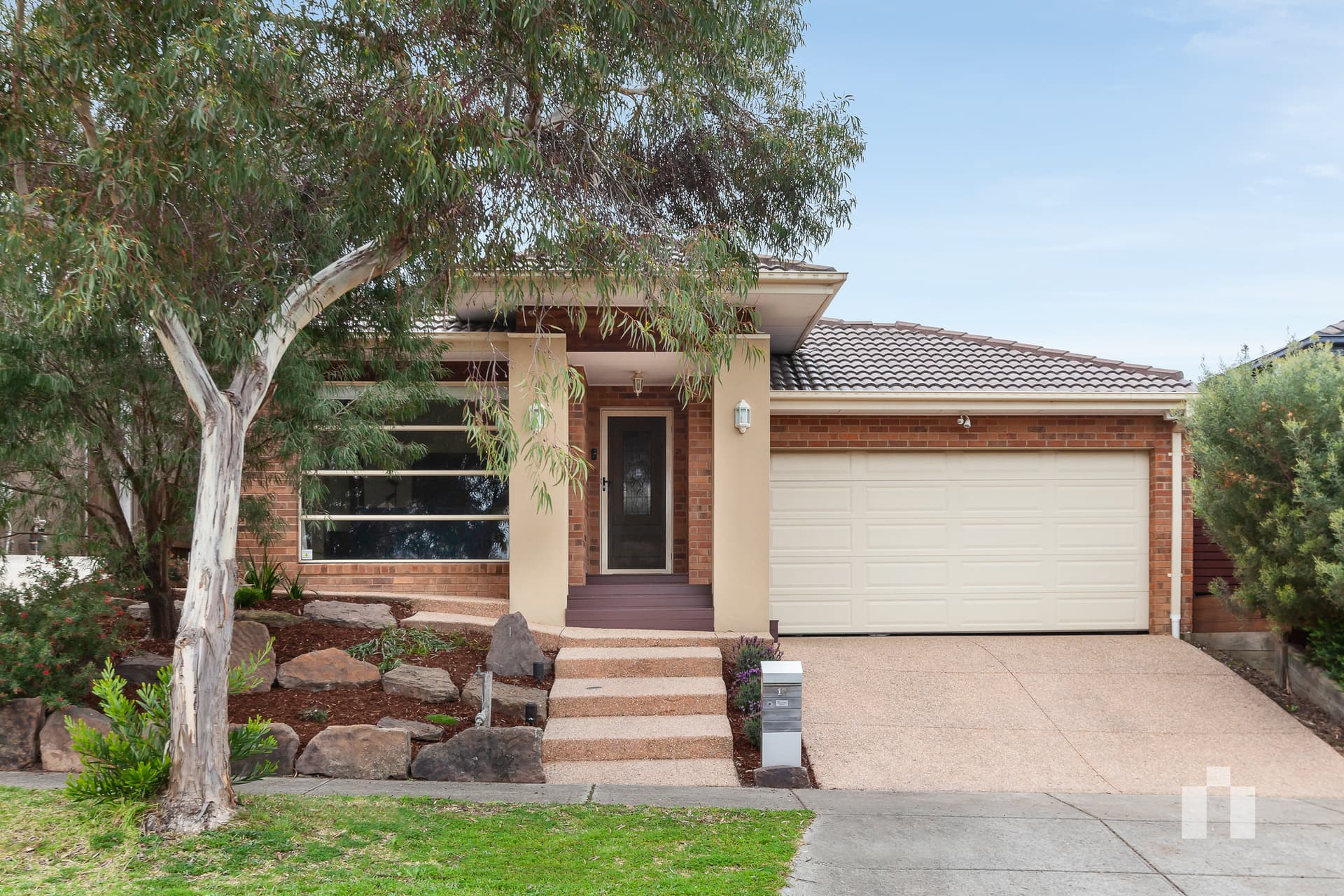 10 Bear Crescent, Doreen - Thumbnail 2