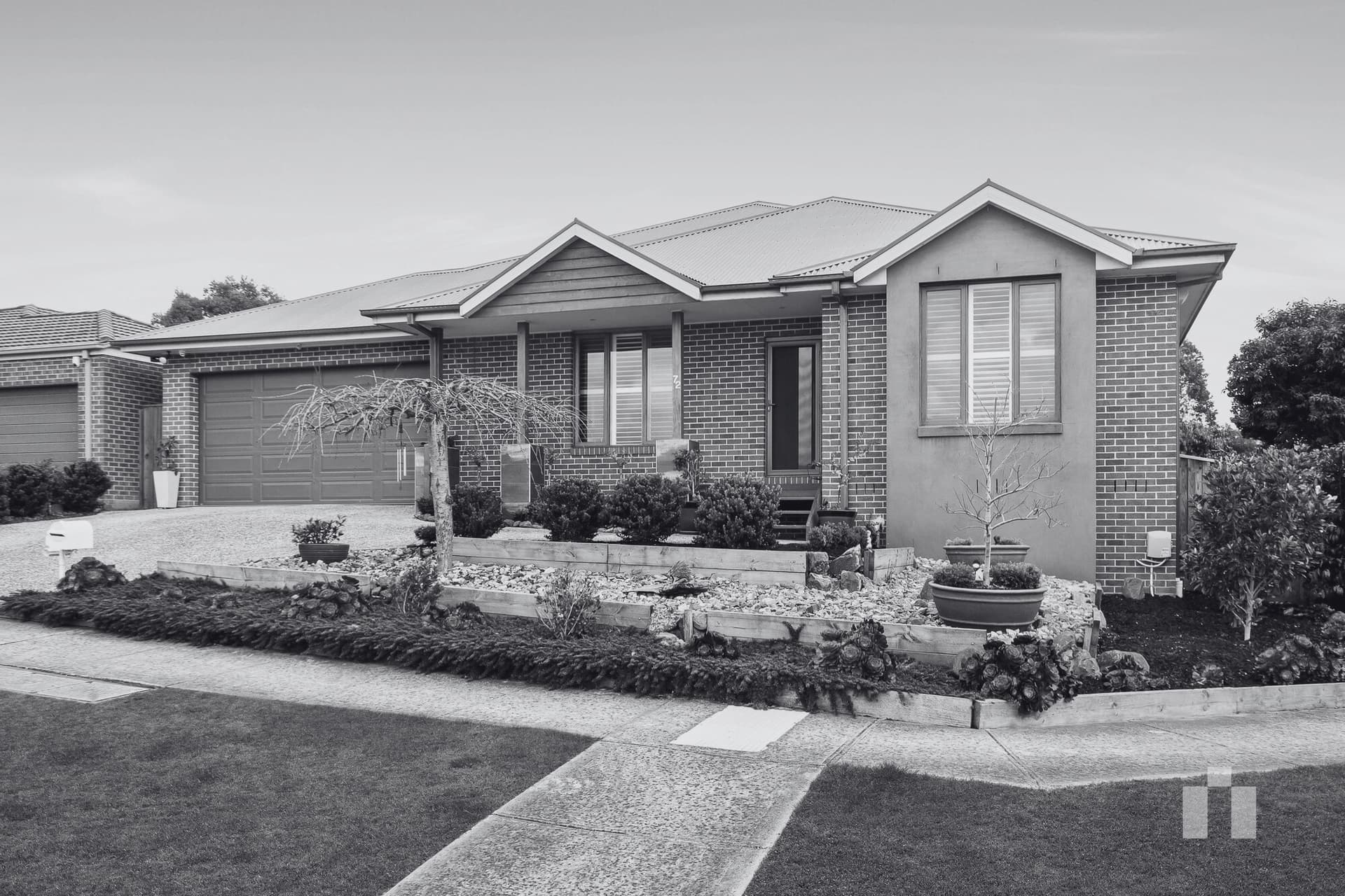 72 Eliot Avenue, Doreen - Image 1
