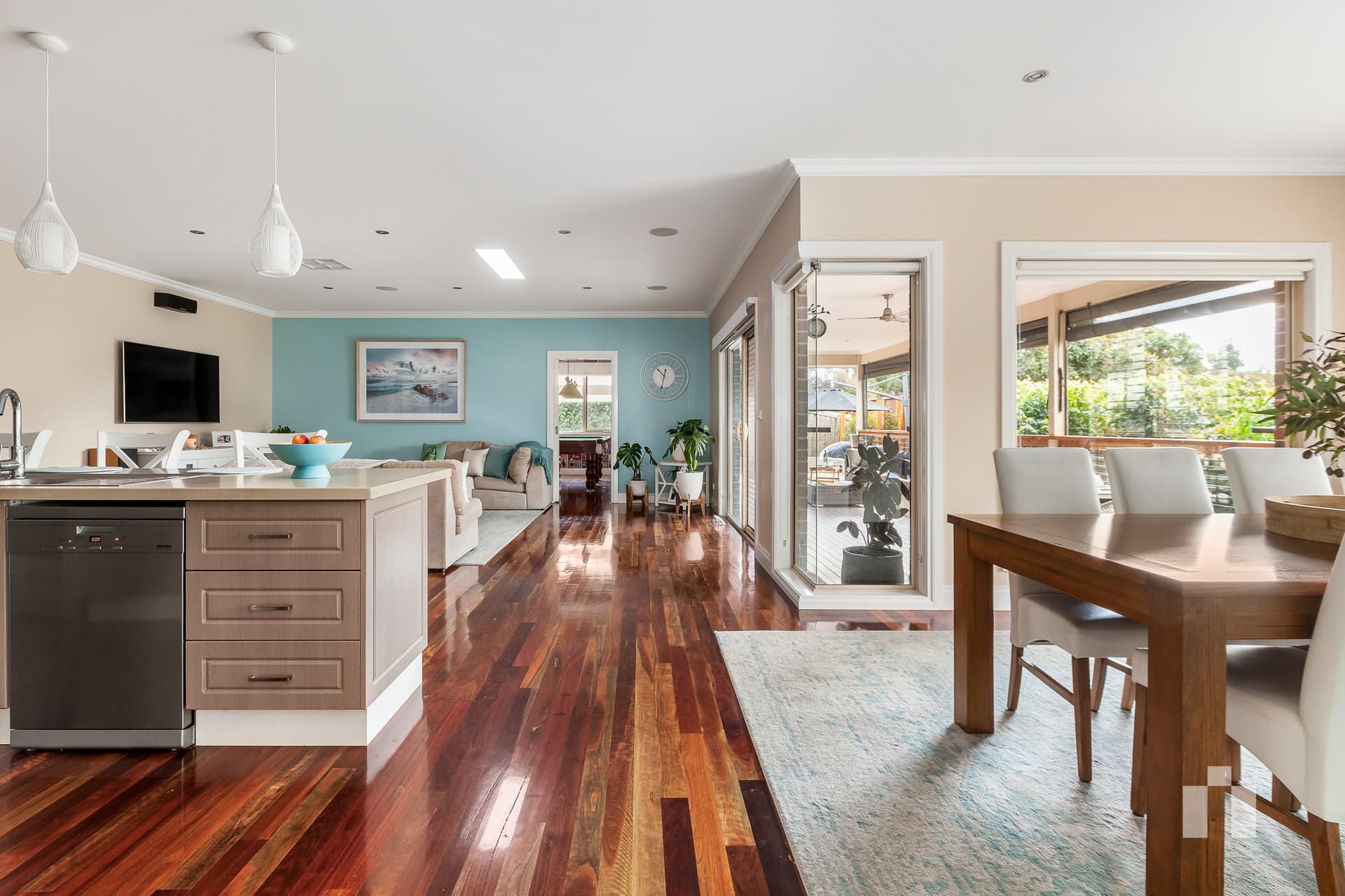 72 Eliot Avenue, Doreen - Thumbnail 4