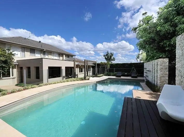 1 Tomintoul Way, Glenhaven NSW, Glenhaven - Thumbnail 2
