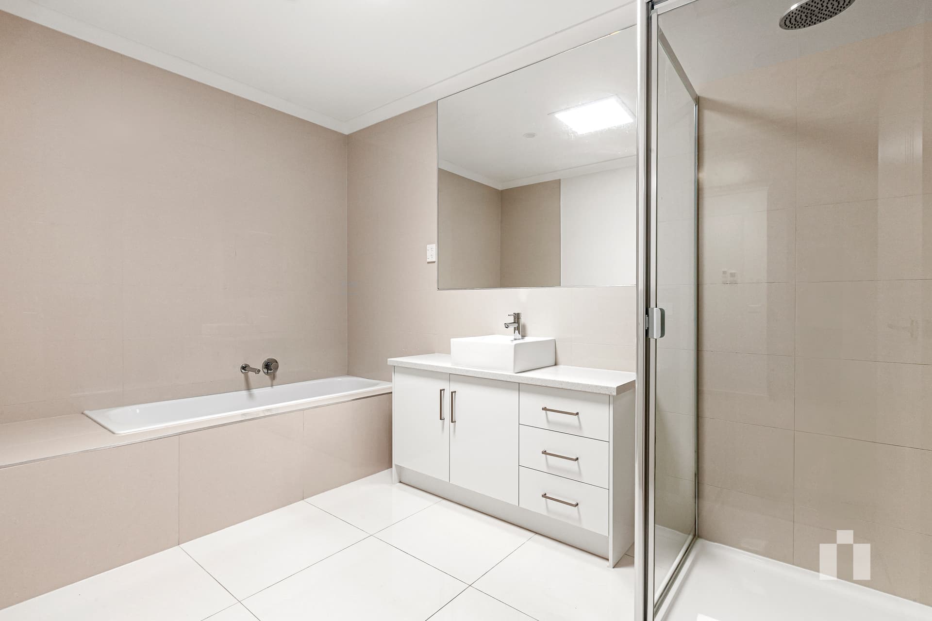 84 Gorge Road, South Morang - Thumbnail 7