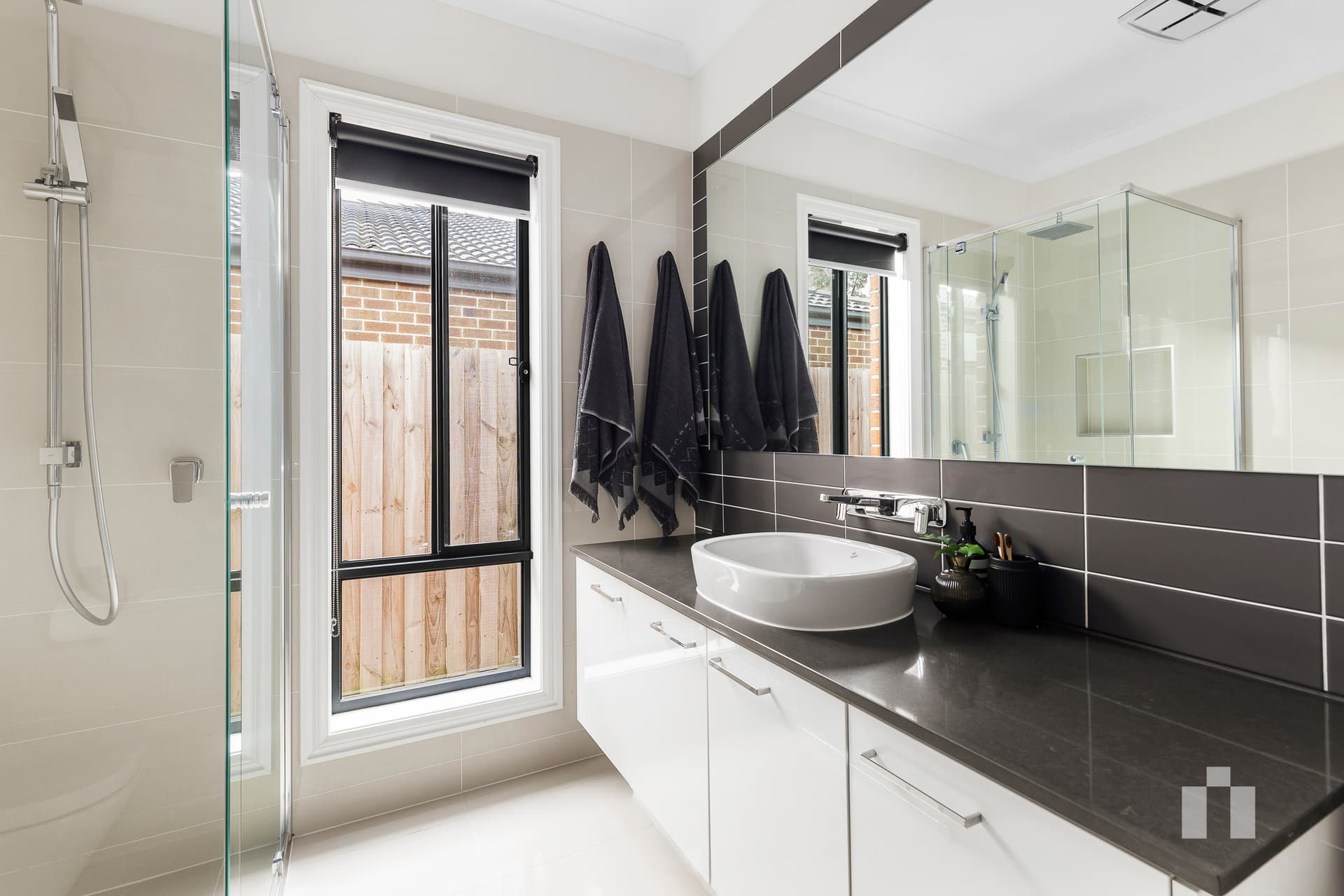 5 Travertine Crescent, Doreen - Thumbnail 8