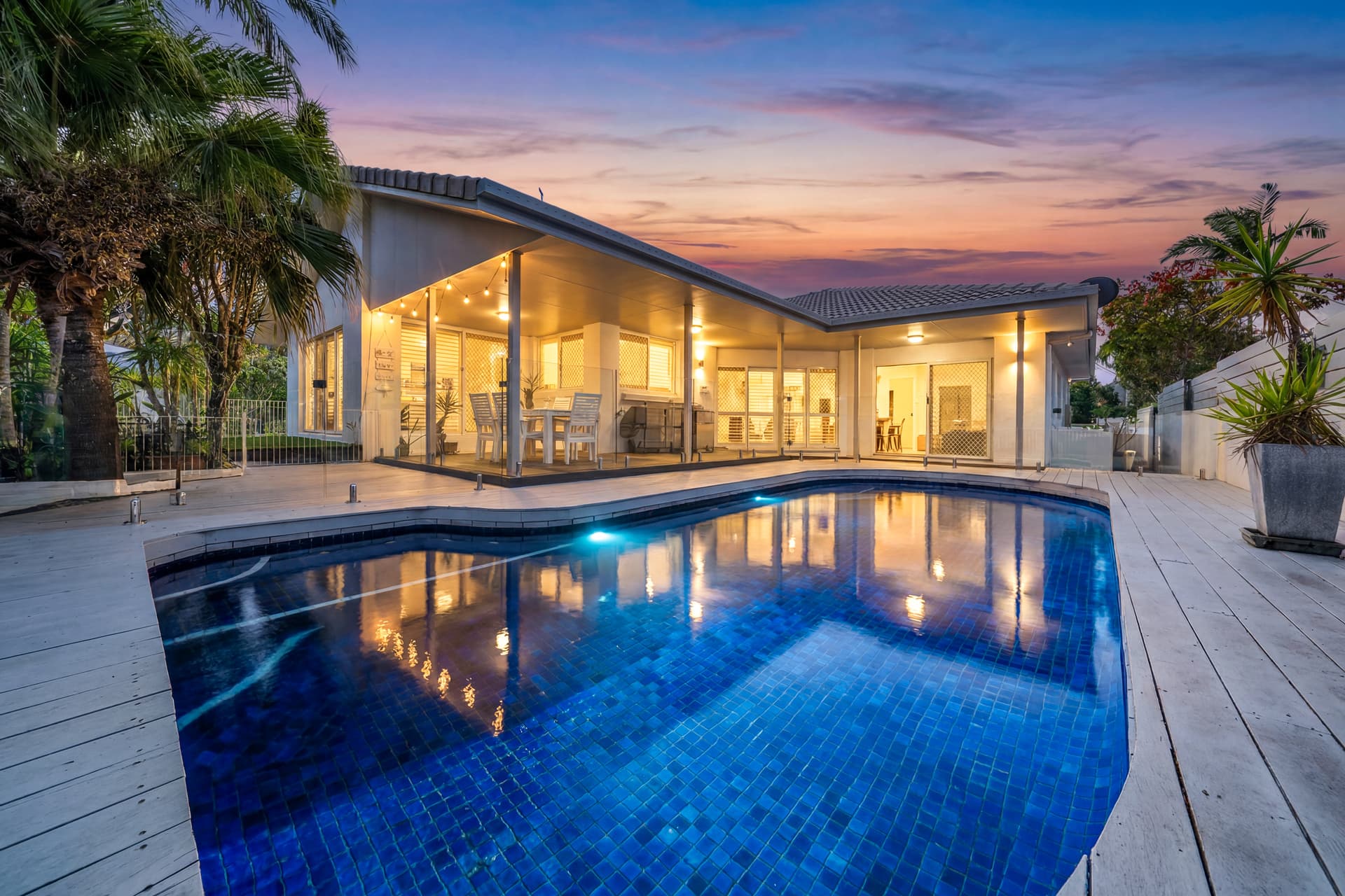 9 Sundowner Court, Mermaid Waters, QLD, 4218, Mermaid Waters - Thumbnail 2
