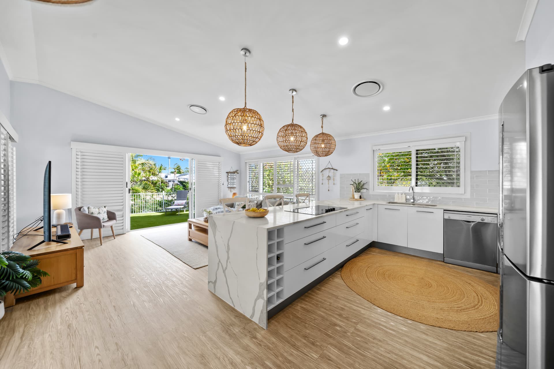 9 Sundowner Court, Mermaid Waters, QLD, 4218, Mermaid Waters - Thumbnail 5