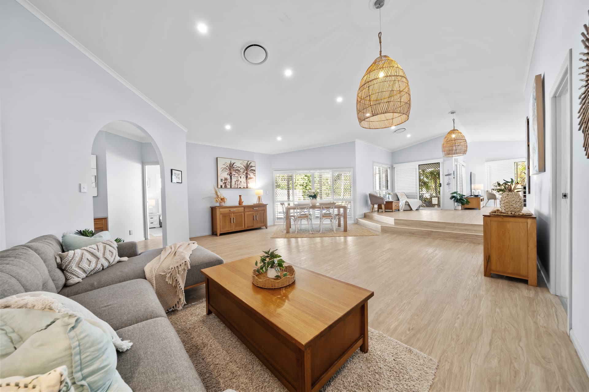 9 Sundowner Court, Mermaid Waters, QLD, 4218, Mermaid Waters - Thumbnail 6