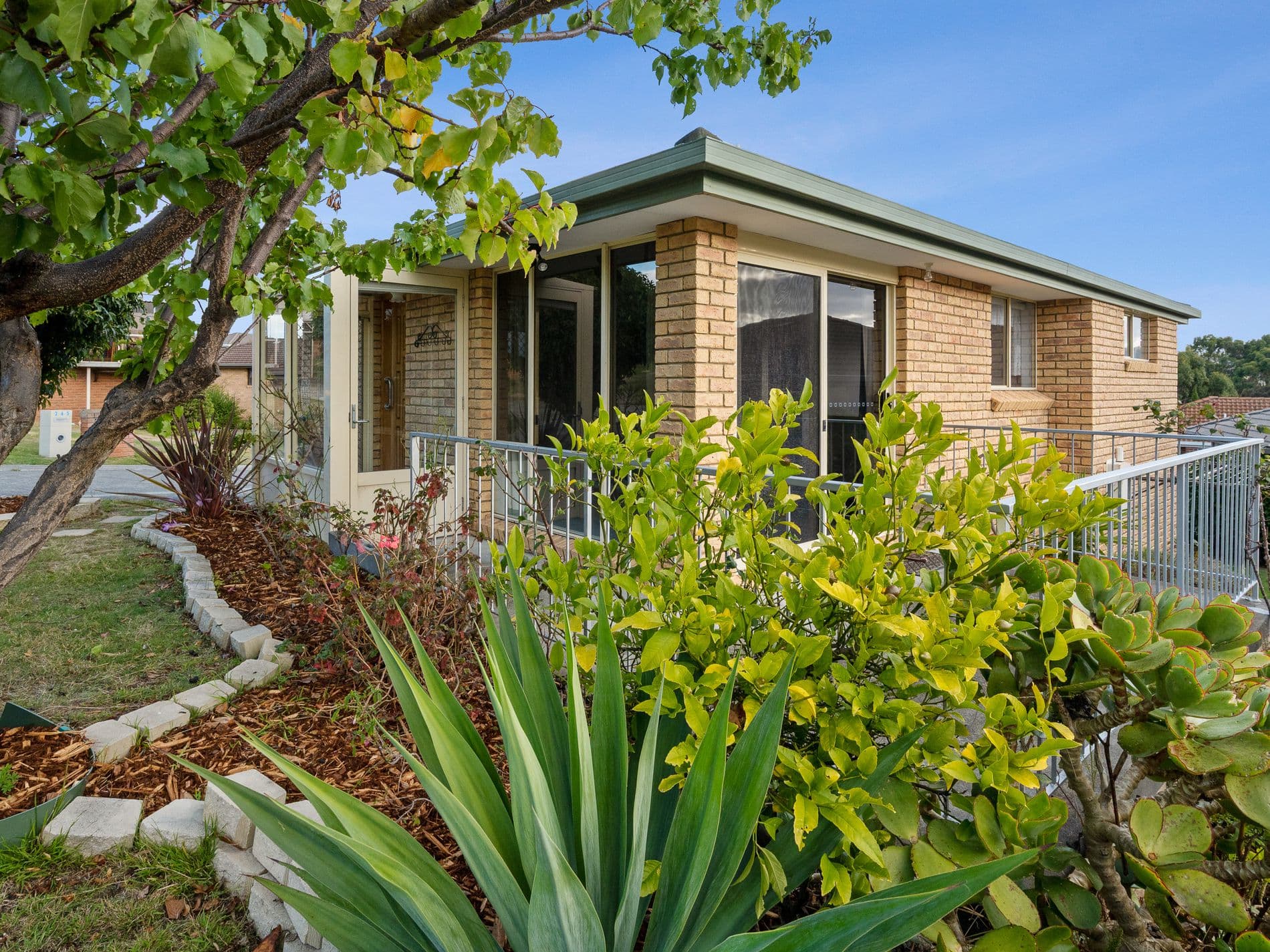 376 Argyle Drive, KINGSTON TAS, Kingston - Thumbnail 3