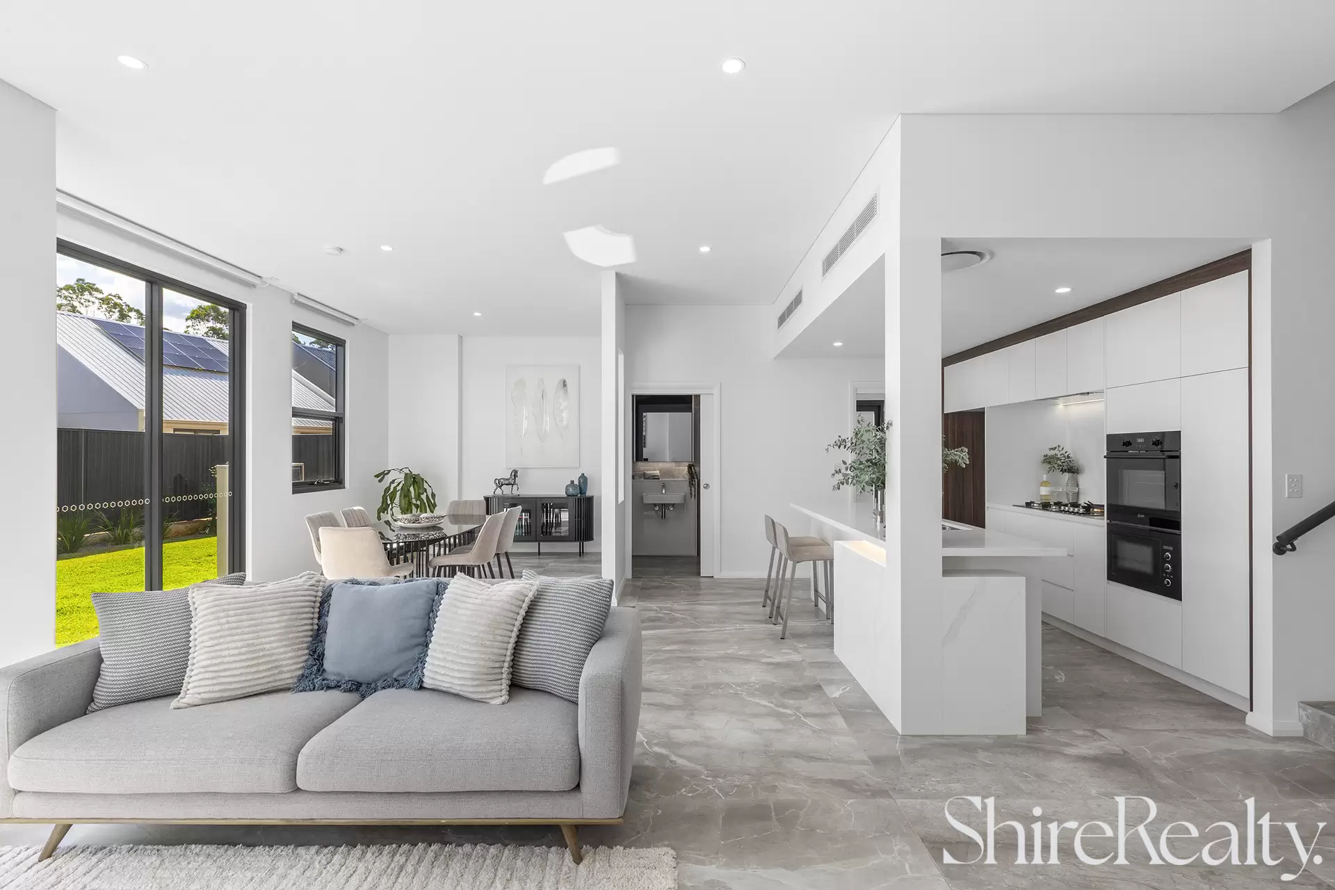 33 Imperial Road, Castle Hill, Castle Hill - Thumbnail 2